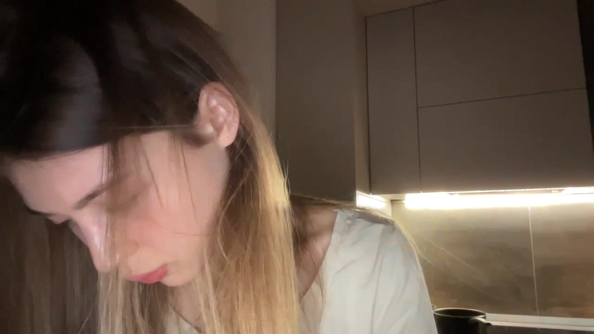 Gallery image thumbnail from Coconut_dream's myfreecams stream on, 04/28/2024, 20:55 image 2 of 20