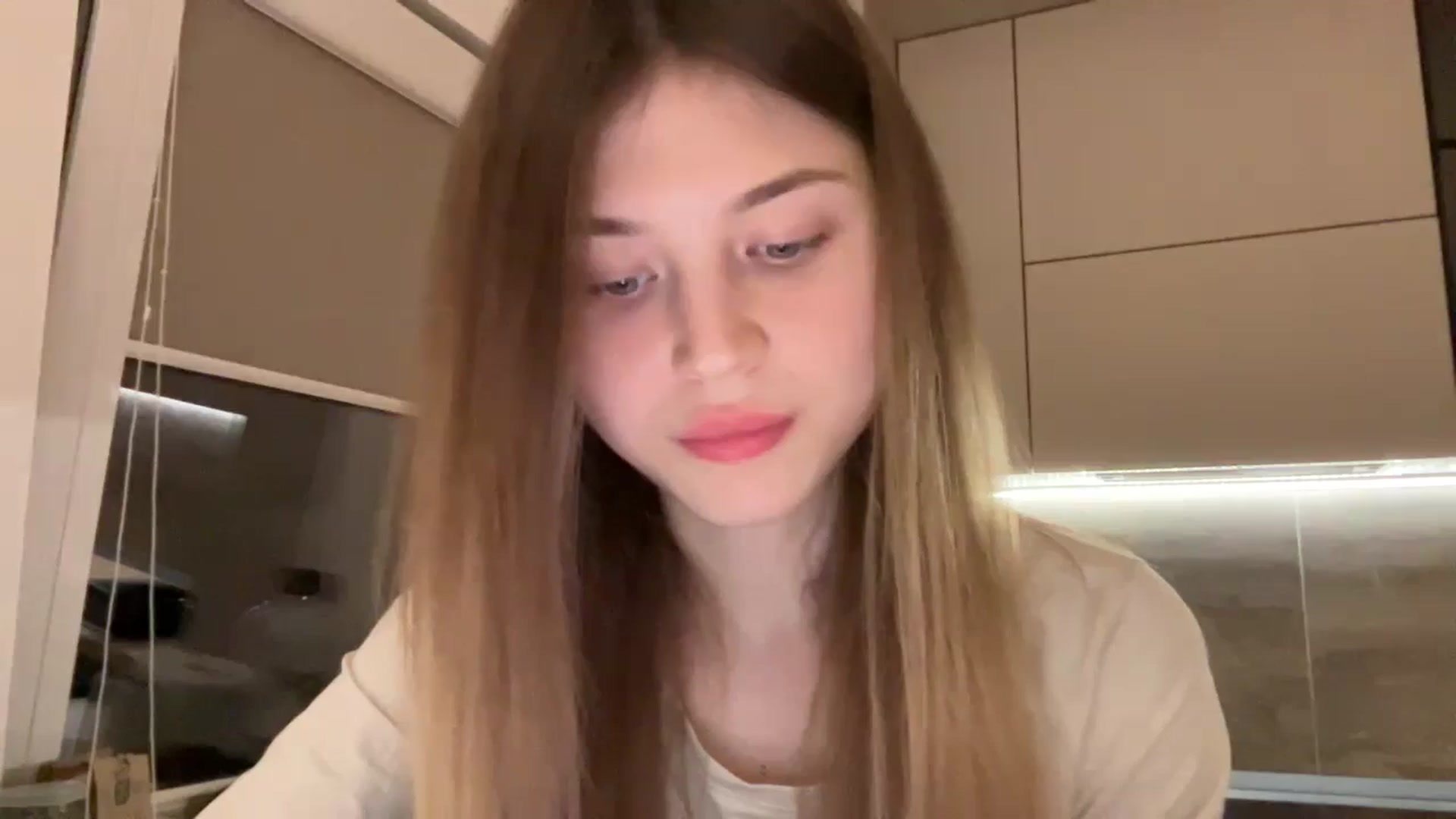 Gallery image thumbnail from Coconut_dream's myfreecams stream on, 04/28/2024, 20:55 image 19 of 20