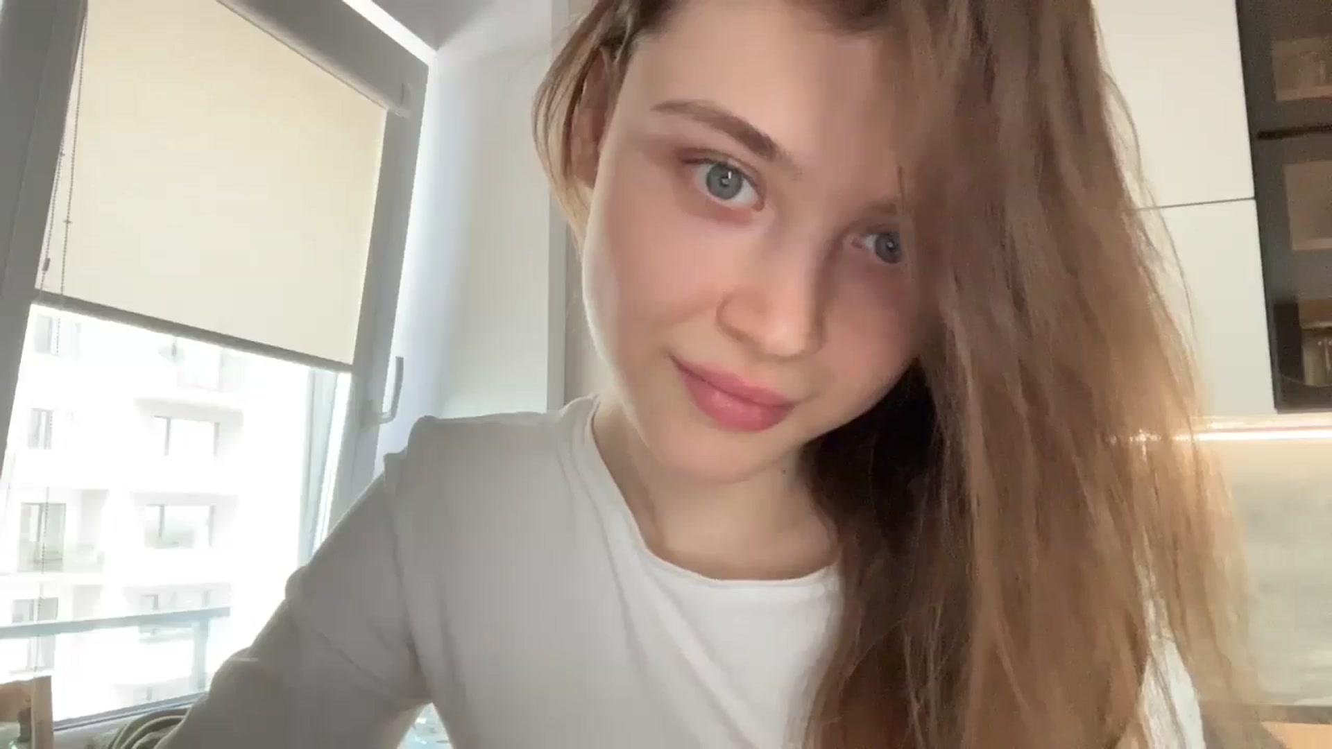 Gallery image thumbnail from Coconut_dream's myfreecams stream on, 05/02/2024, 08:56 image 10 of 20