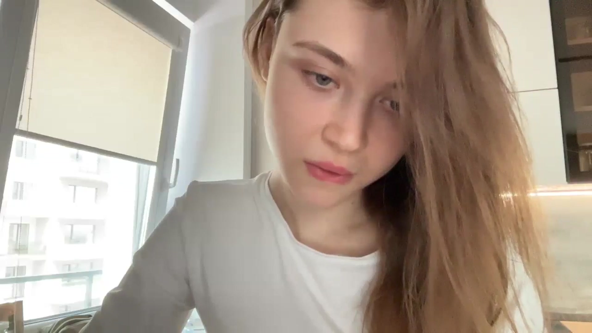 Gallery image thumbnail from Coconut_dream's myfreecams stream on, 05/02/2024, 08:56 image 8 of 20
