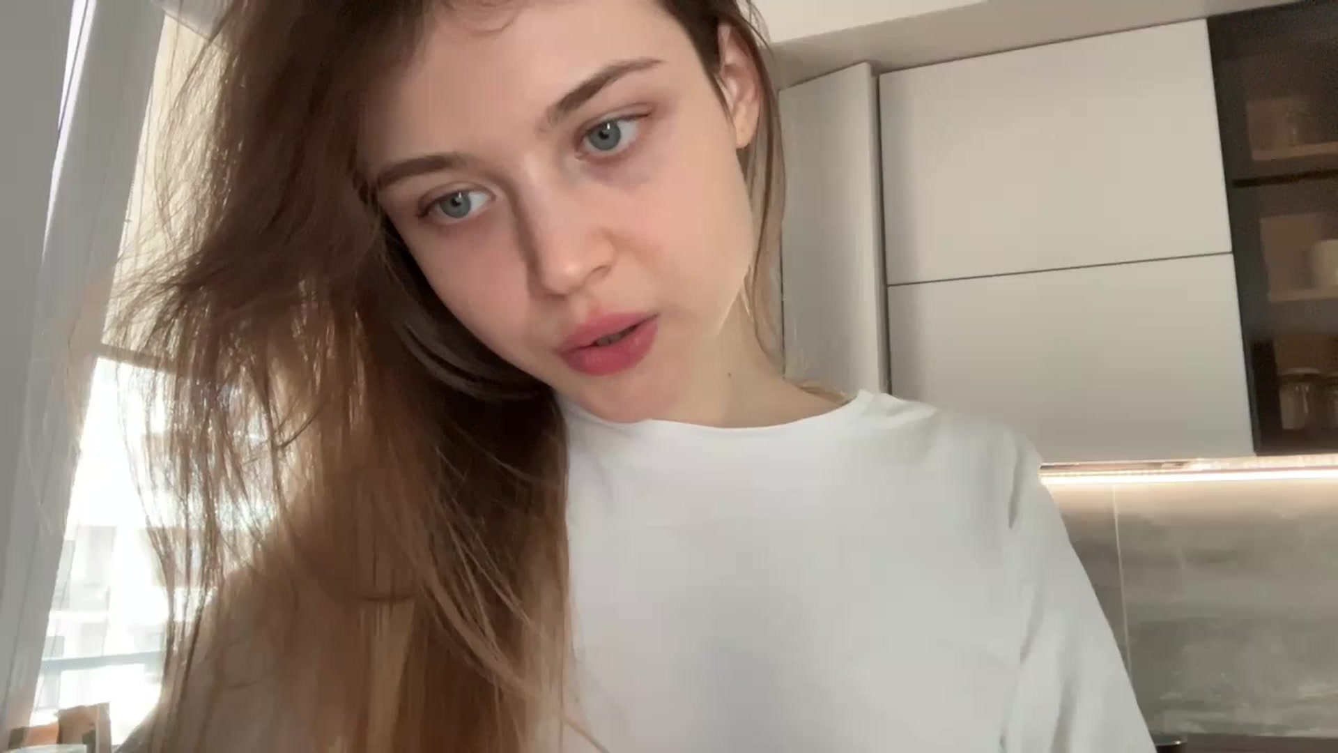 Gallery image thumbnail from Coconut_dream's myfreecams stream on, 05/02/2024, 08:56 image 13 of 20