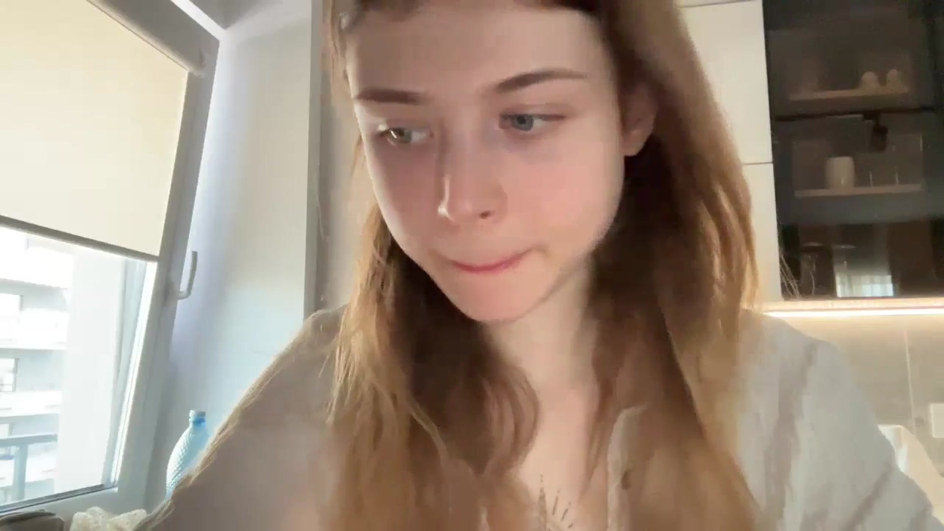 Gallery image thumbnail from Coconut_dream's myfreecams stream on, 05/04/2024, 06:30 image 14 of 20