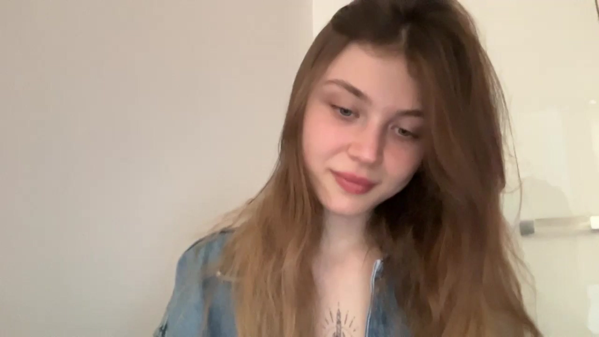 Gallery image thumbnail from Coconut_dream's myfreecams stream on, 05/07/2024, 08:40 image 12 of 20