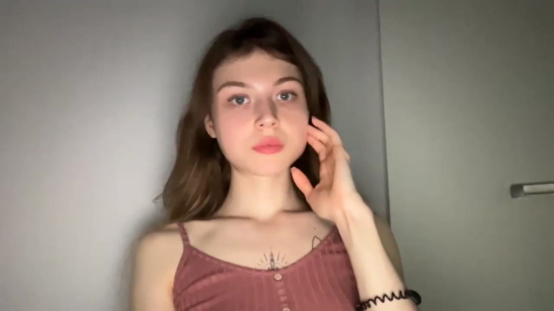 Gallery image thumbnail from Coconut_dream's myfreecams stream on, 05/07/2024, 19:32 image 18 of 20