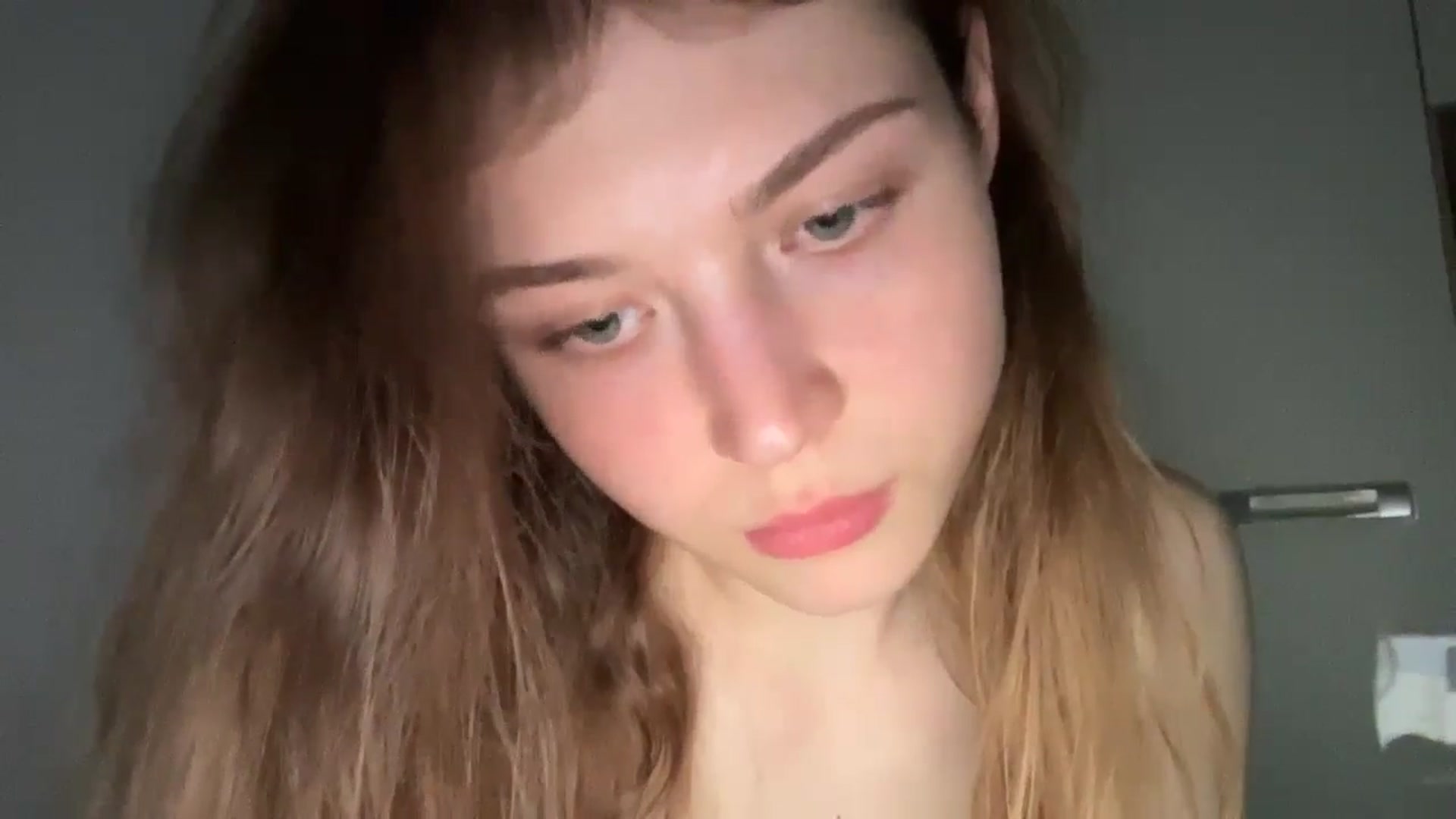 Gallery image thumbnail from Coconut_dream's myfreecams stream on, 05/07/2024, 19:32 image 10 of 20