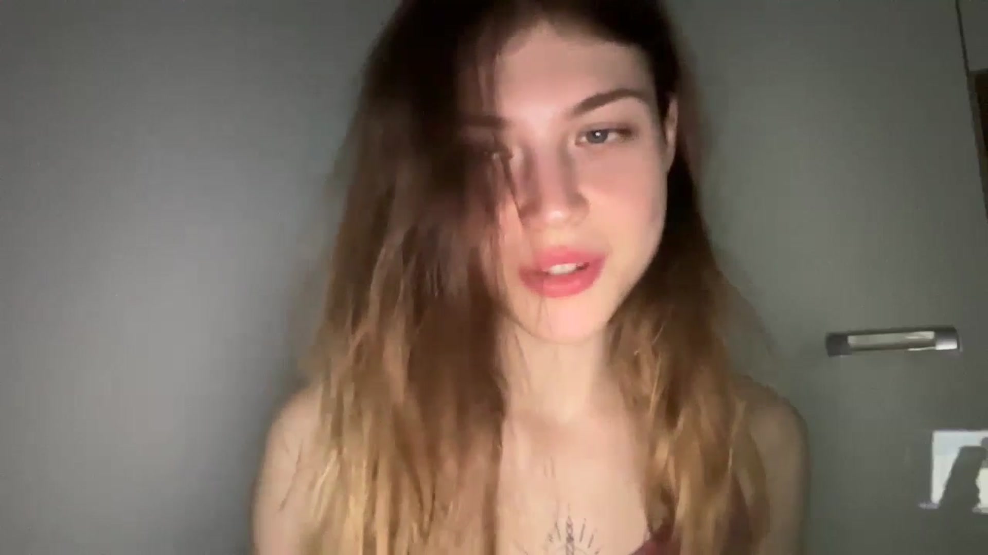 Gallery image thumbnail from Coconut_dream's myfreecams stream on, 05/07/2024, 19:32 image 11 of 20