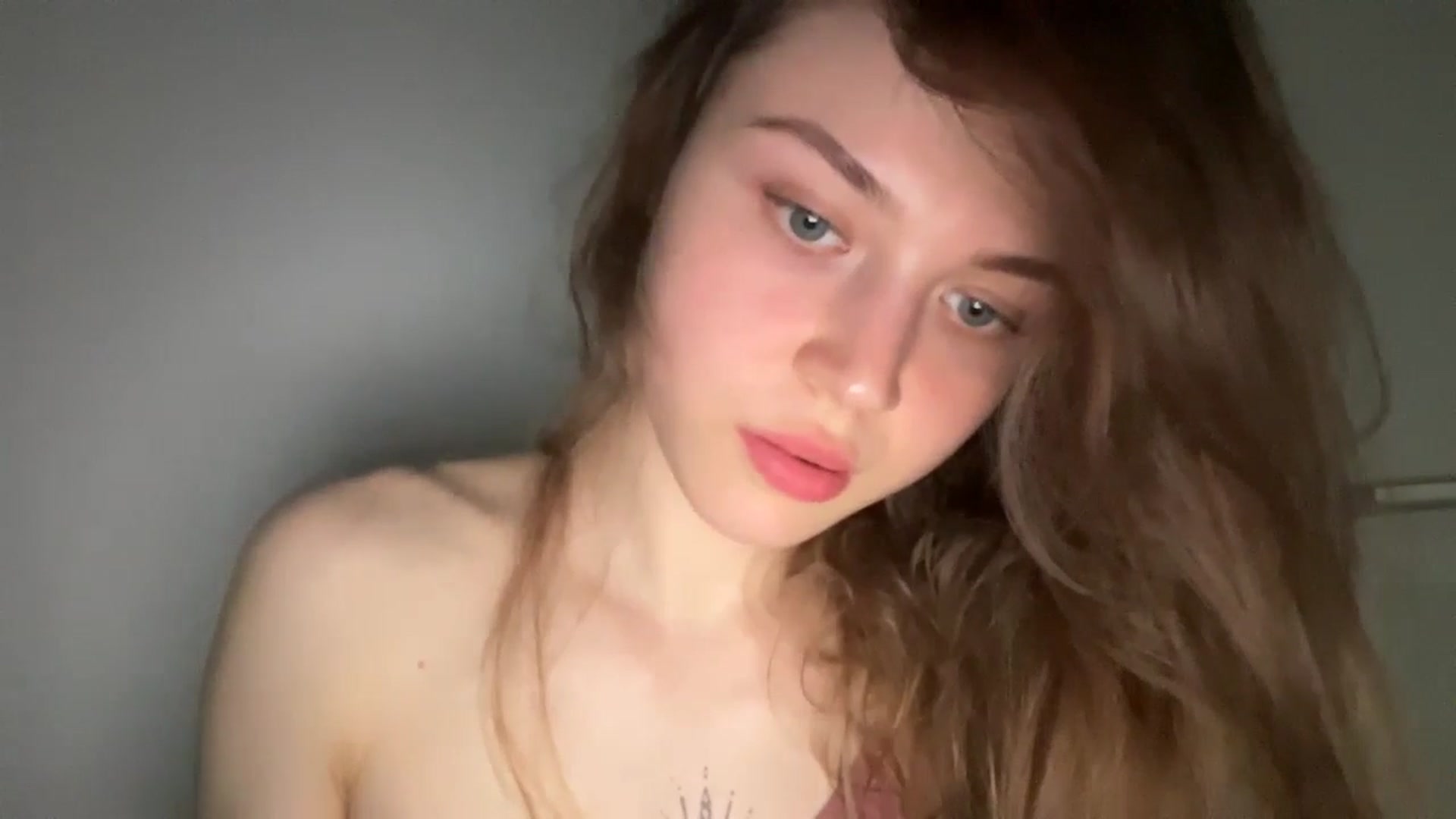 Gallery image thumbnail from Coconut_dream's myfreecams stream on, 05/07/2024, 19:32 image 14 of 20