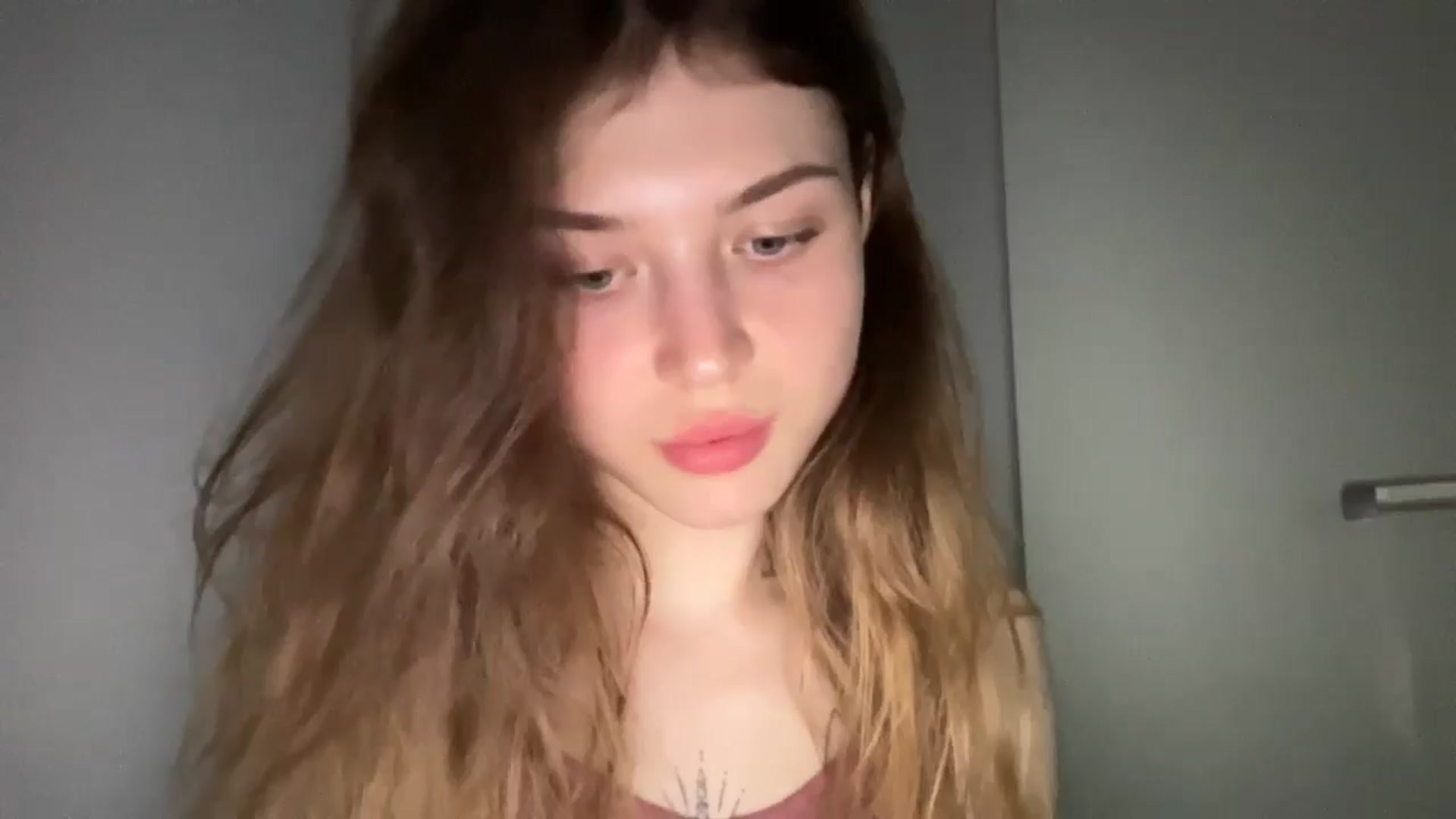 Gallery image thumbnail from Coconut_dream's myfreecams stream on, 05/07/2024, 19:32 image 15 of 20
