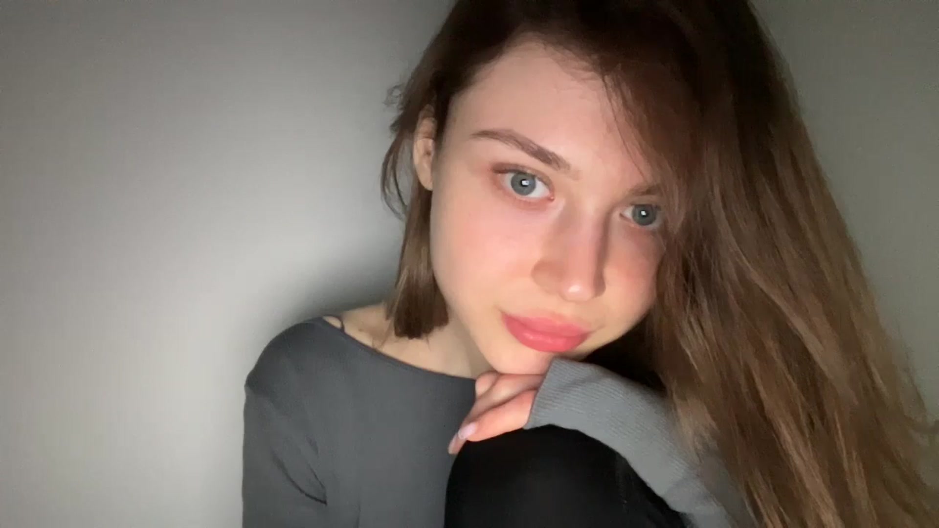 Gallery image thumbnail from Coconut_dream's myfreecams stream on, 05/09/2024, 20:31 image 18 of 20