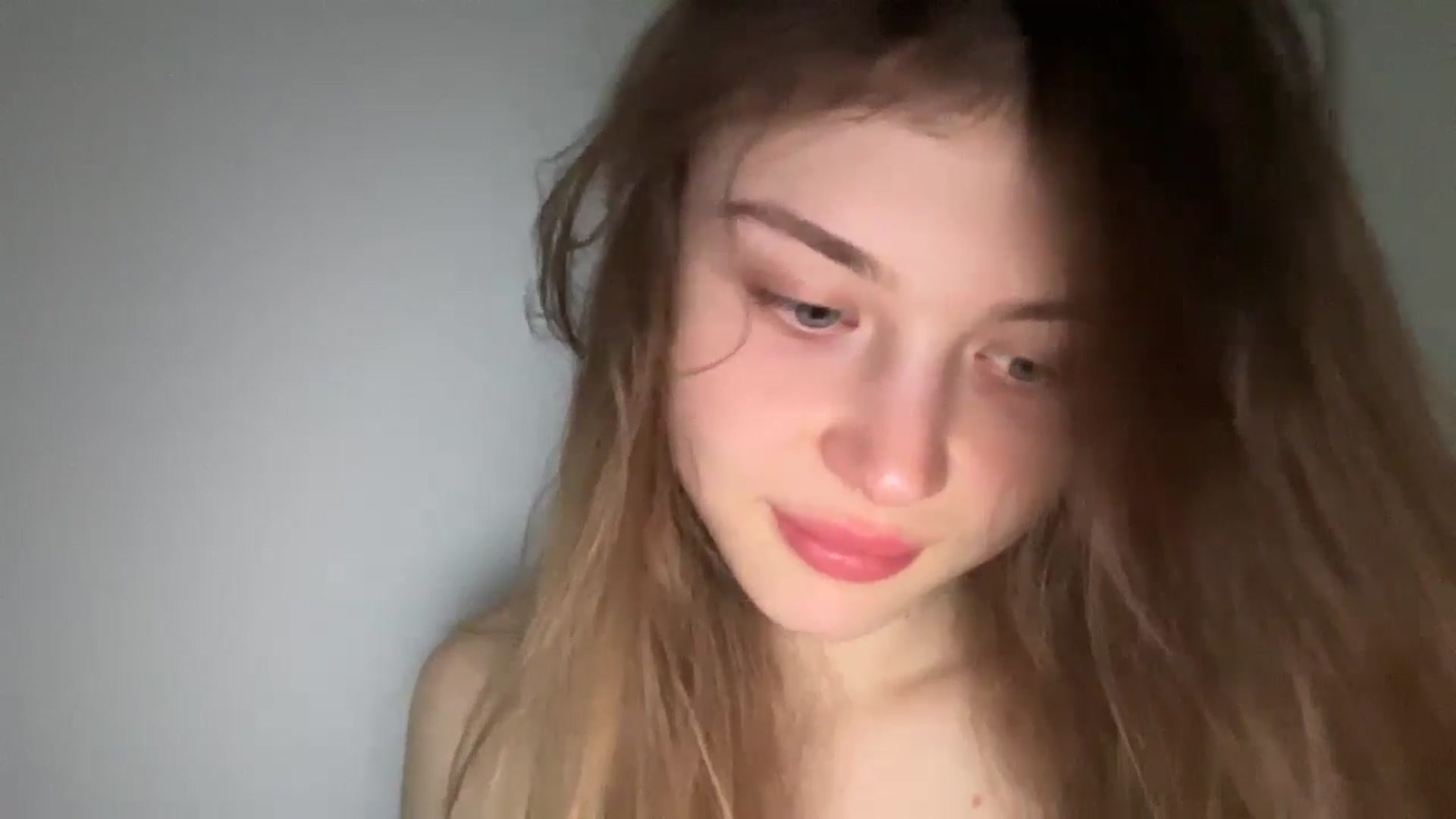 Gallery image thumbnail from Coconut_dream's myfreecams stream on, 05/09/2024, 22:19 image 17 of 20