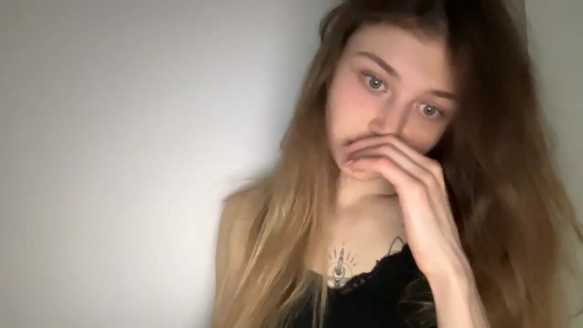 Gallery image thumbnail from Coconut_dream's myfreecams stream on, 05/09/2024, 22:19 image 3 of 20