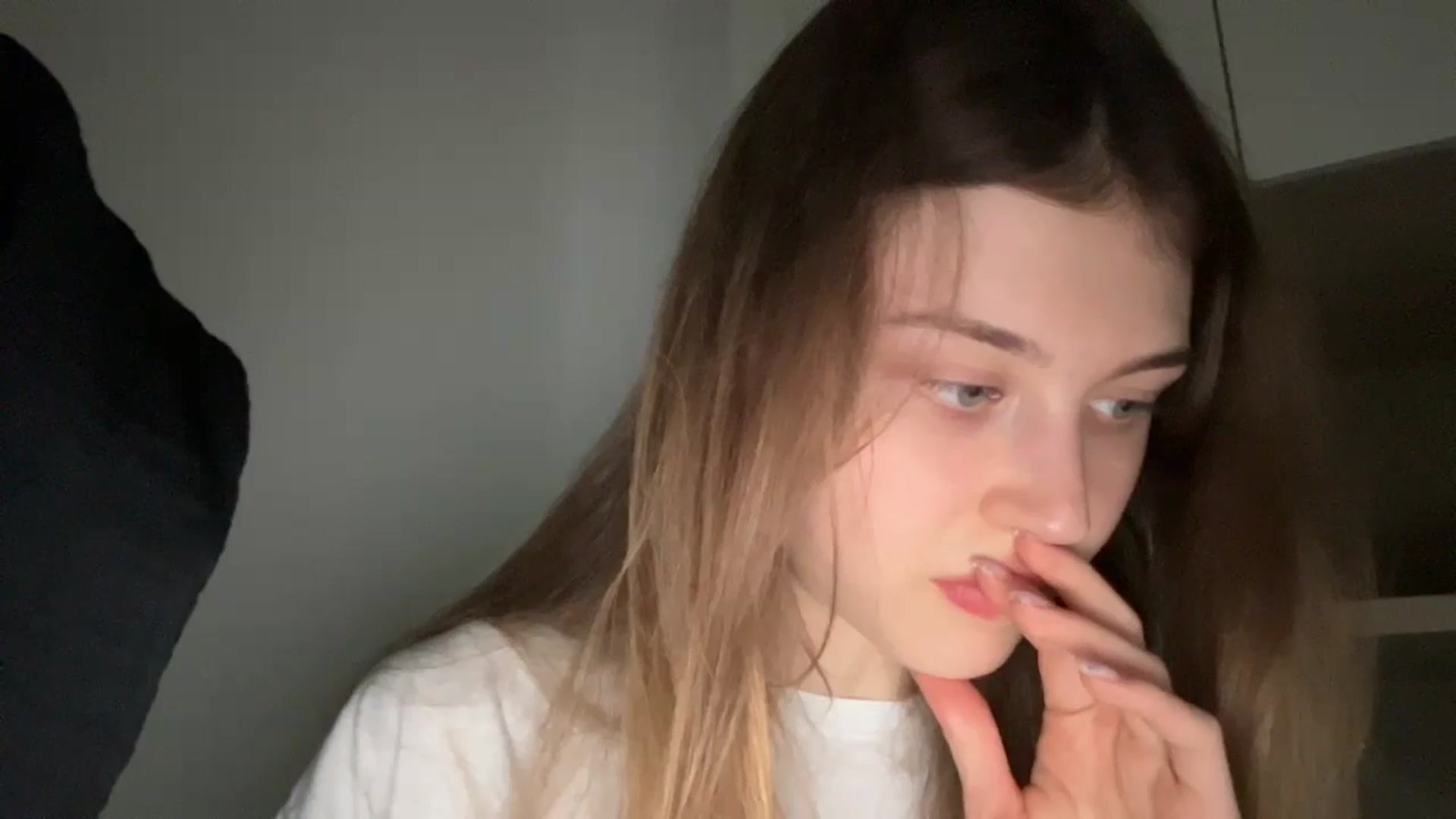Gallery image thumbnail from Coconut_dream's myfreecams stream on, 05/10/2024, 20:21 image 14 of 20