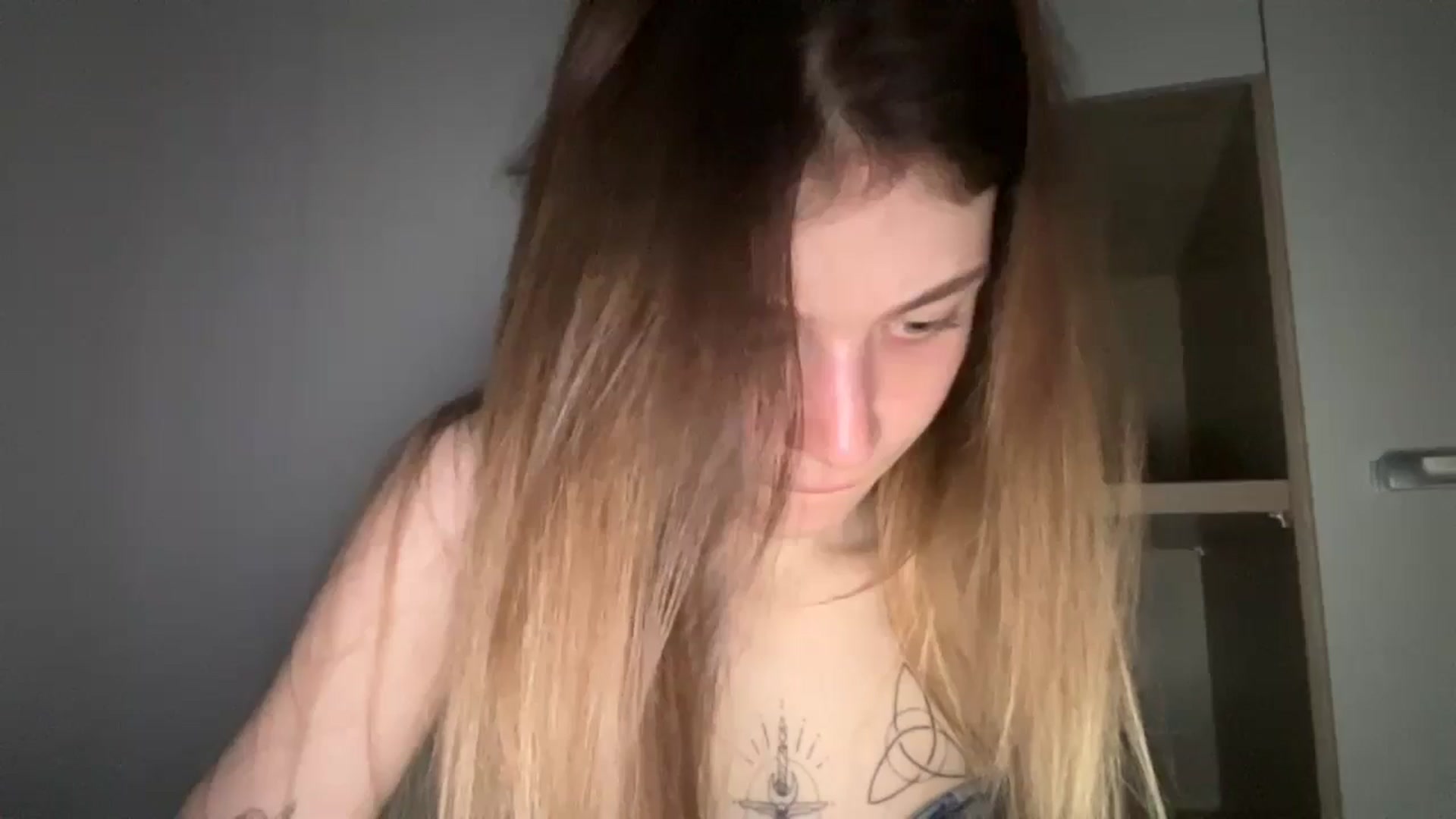 Gallery image thumbnail from Coconut_dream's myfreecams stream on, 05/11/2024, 17:26 image 11 of 20