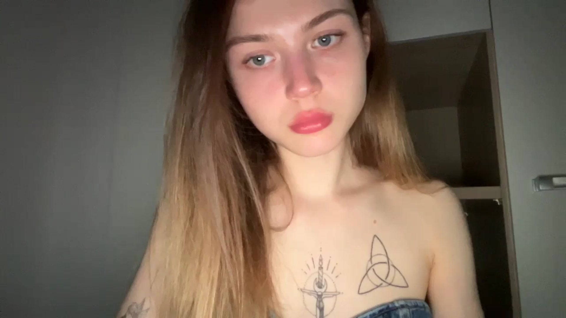 Gallery image thumbnail from Coconut_dream's myfreecams stream on, 05/11/2024, 17:26 image 17 of 20
