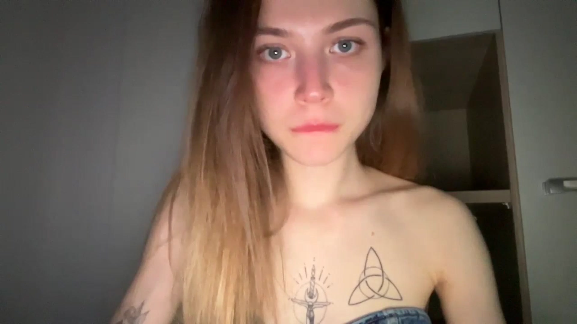 Gallery image thumbnail from Coconut_dream's myfreecams stream on, 05/11/2024, 17:26 image 14 of 20