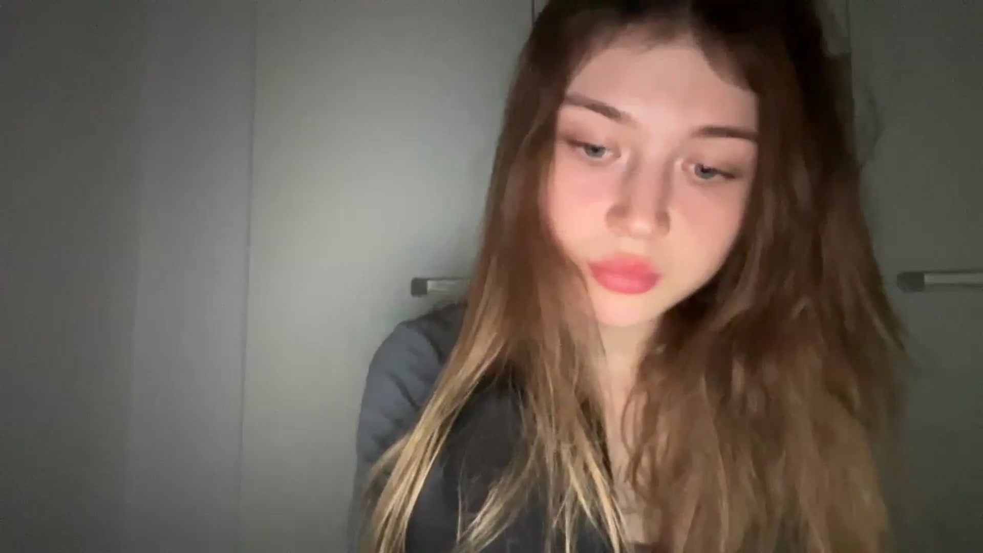 Gallery image thumbnail from Coconut_dream's myfreecams stream on, 05/12/2024, 19:12 image 15 of 20