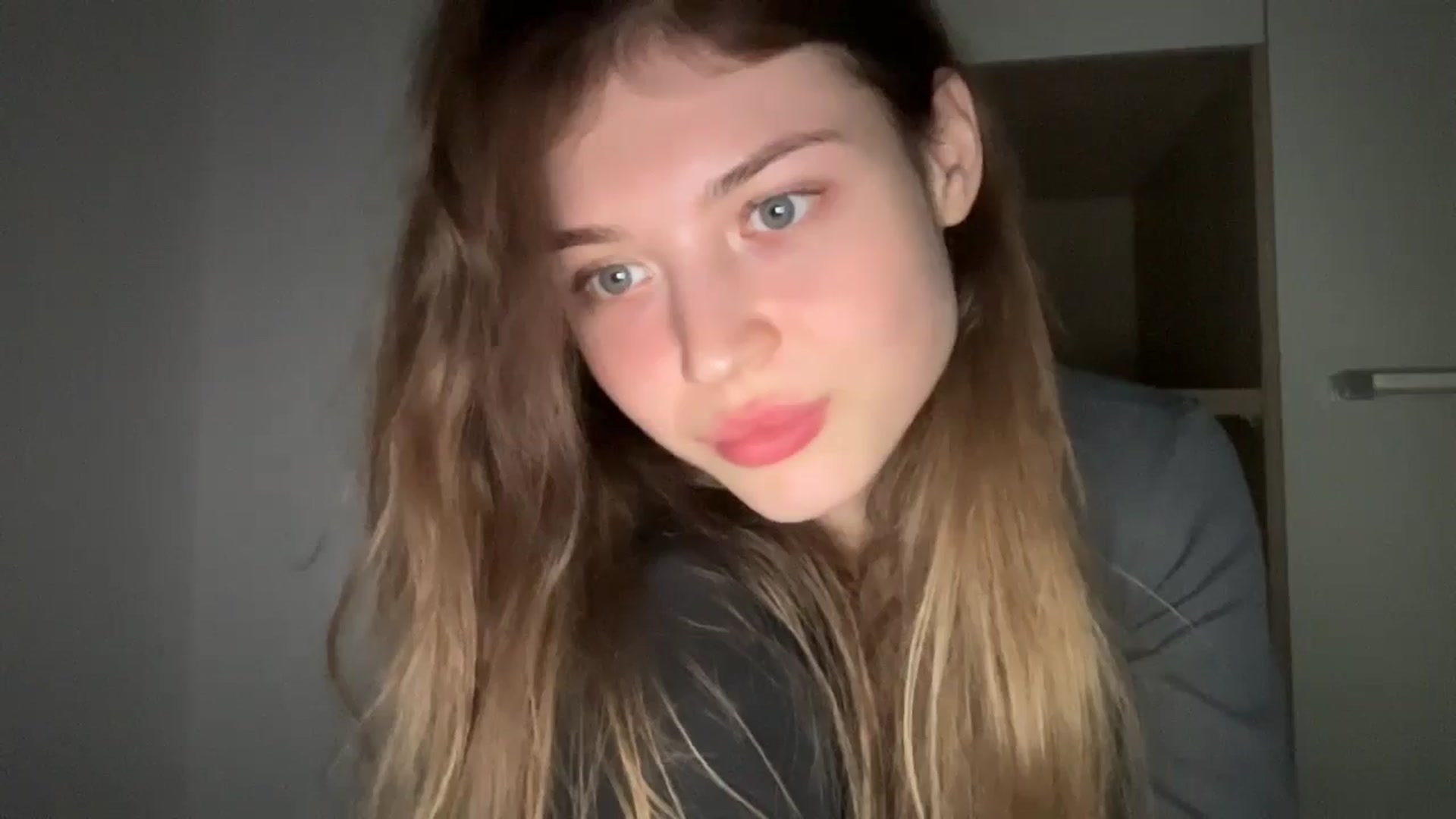 Gallery image thumbnail from Coconut_dream's myfreecams stream on, 05/12/2024, 19:46 image 9 of 20