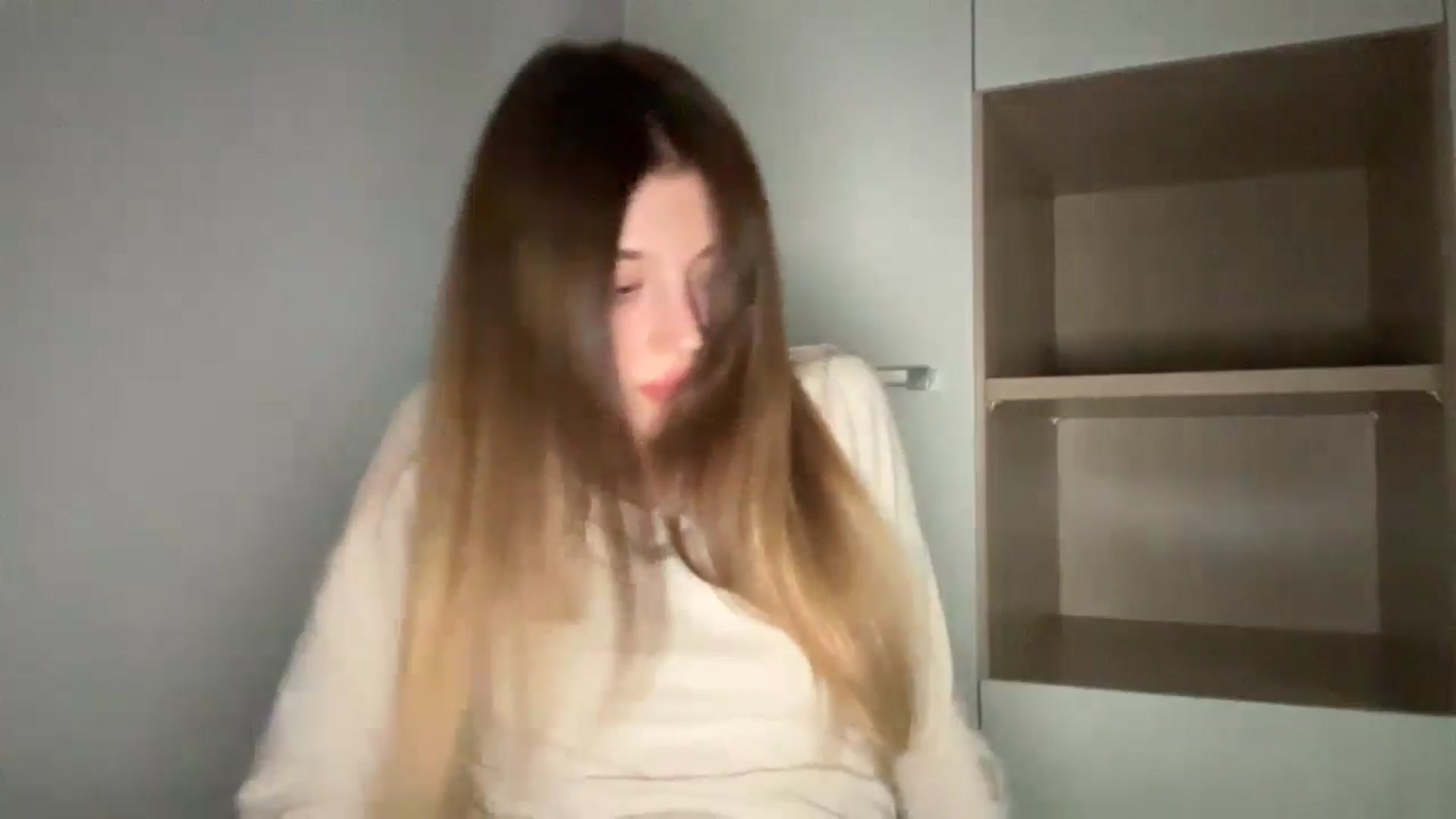 Gallery image thumbnail from Coconut_dream's myfreecams stream on, 05/14/2024, 21:43 image 13 of 20