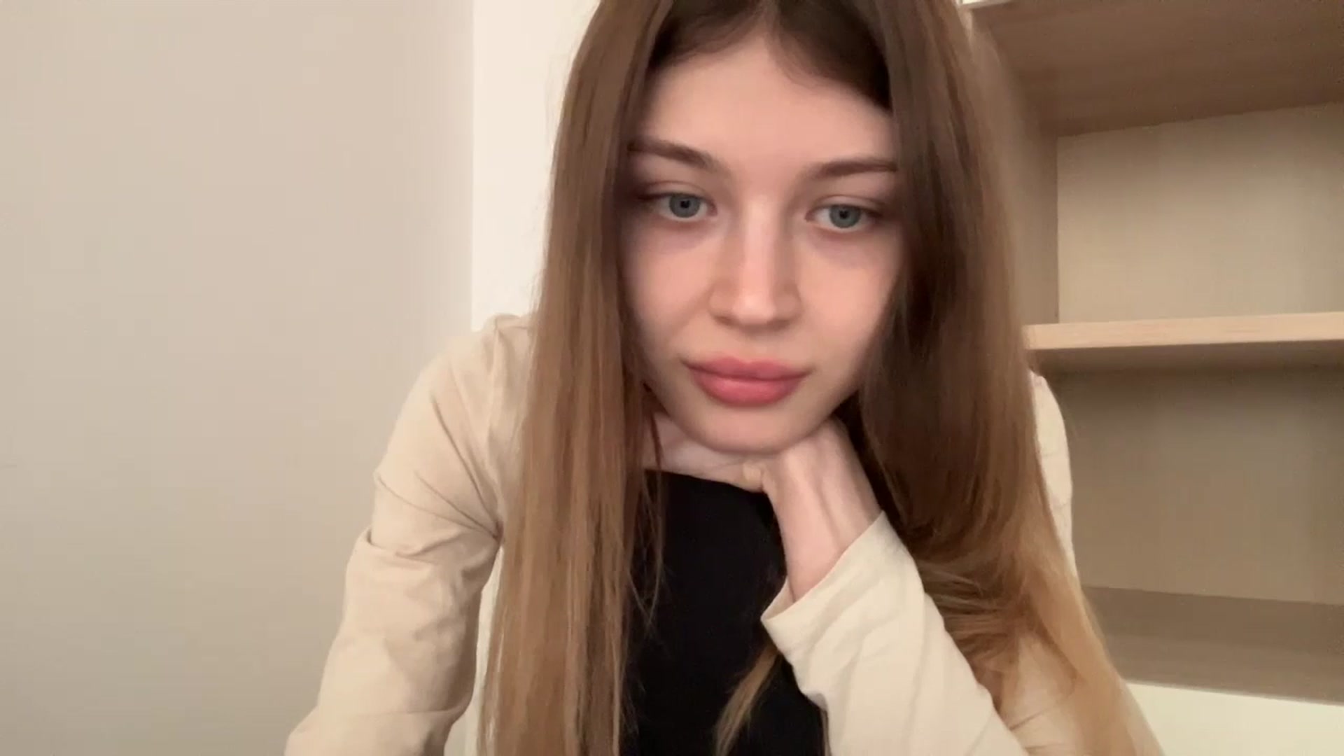 Gallery image thumbnail from Coconut_dream's myfreecams stream on, 05/16/2024, 07:33 image 8 of 20