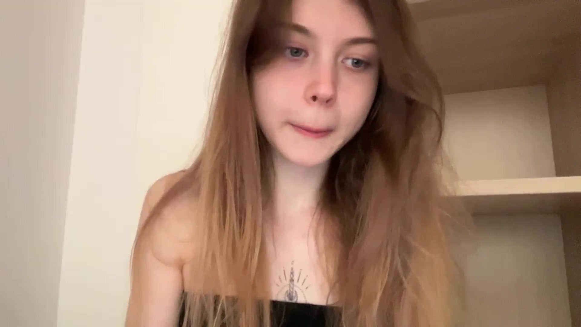 Gallery image thumbnail from Coconut_dream's myfreecams stream on, 05/20/2024, 07:58 image 3 of 20