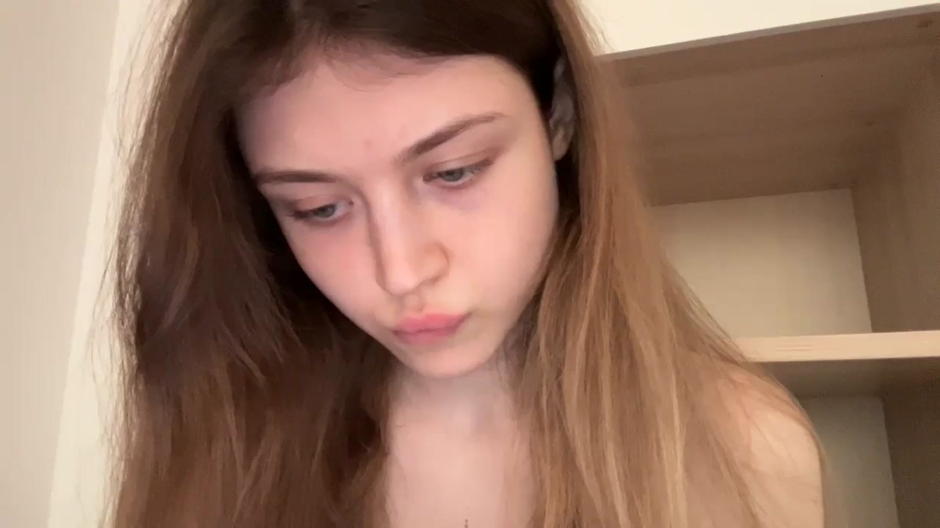 Gallery image thumbnail from Coconut_dream's myfreecams stream on, 05/20/2024, 09:01 image 6 of 20
