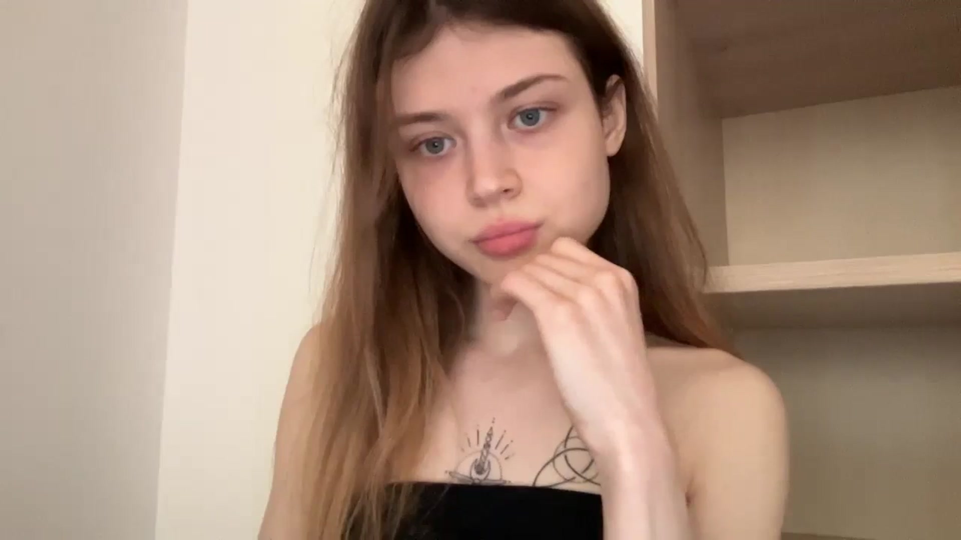 Gallery image thumbnail from Coconut_dream's myfreecams stream on, 05/20/2024, 09:21 image 16 of 20