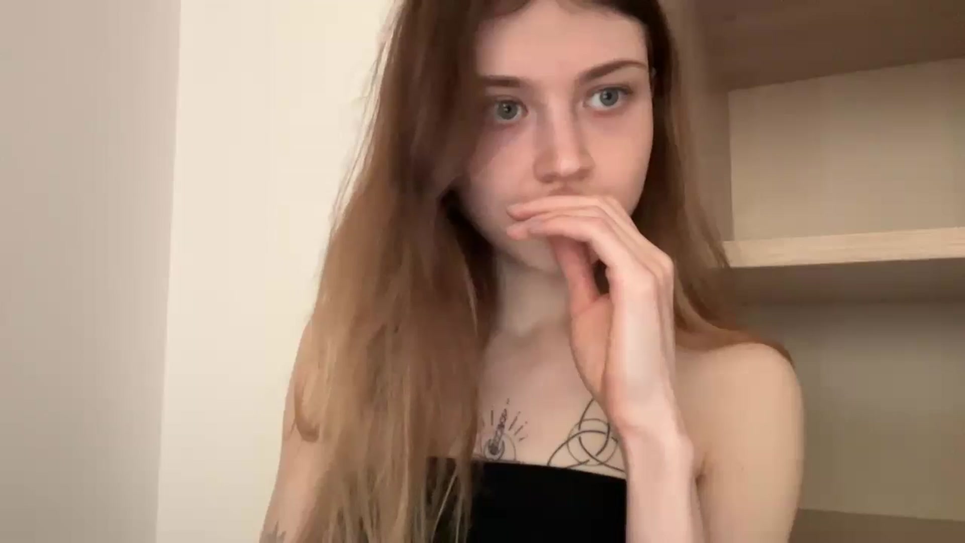 Gallery image thumbnail from Coconut_dream's myfreecams stream on, 05/20/2024, 09:55 image 9 of 20