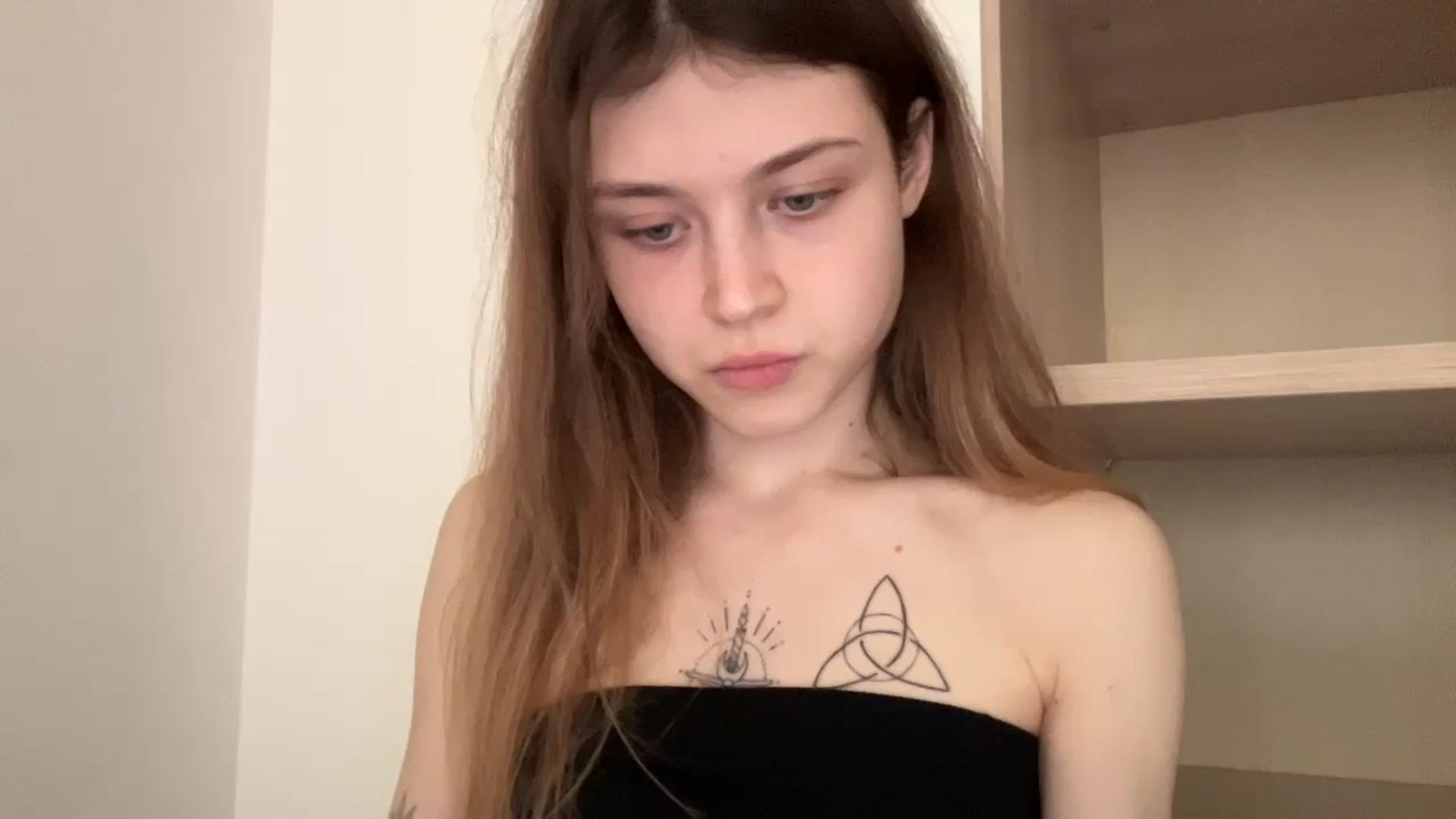 Gallery image thumbnail from Coconut_dream's myfreecams stream on, 05/20/2024, 09:55 image 1 of 20
