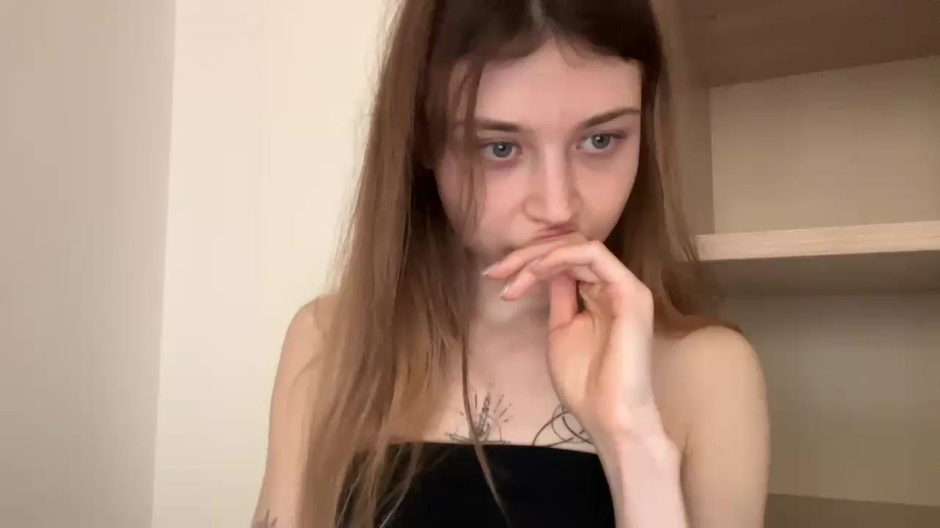 Gallery image thumbnail from Coconut_dream's myfreecams stream on, 05/20/2024, 09:55 image 5 of 20