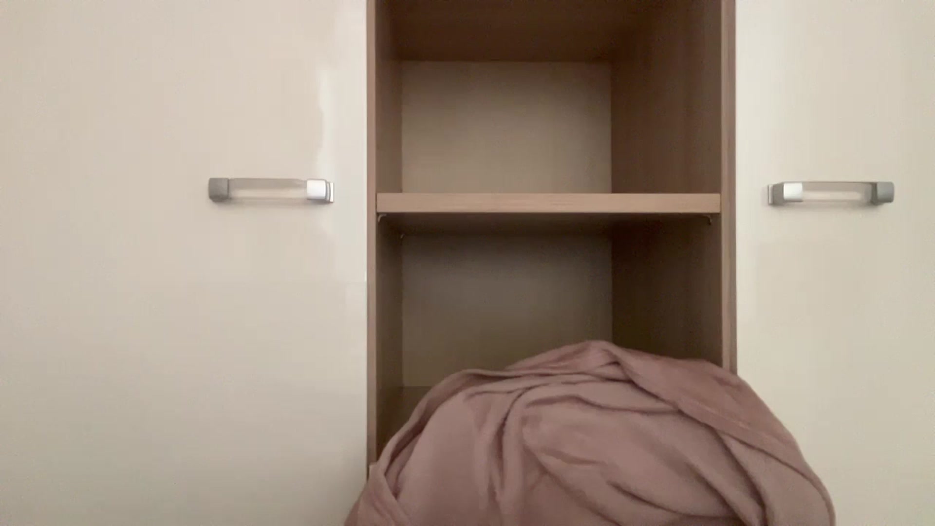 Gallery image thumbnail from Coconut_dream's myfreecams stream on, 05/21/2024, 08:25 image 2 of 20