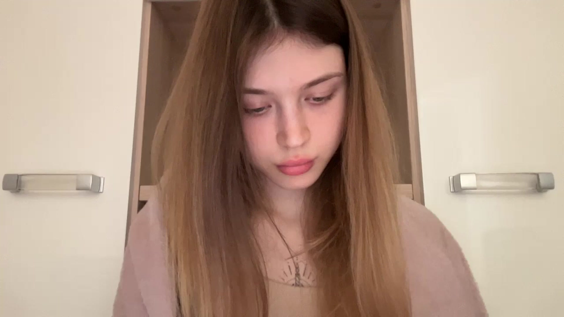Gallery image thumbnail from Coconut_dream's myfreecams stream on, 05/21/2024, 08:25 image 4 of 20
