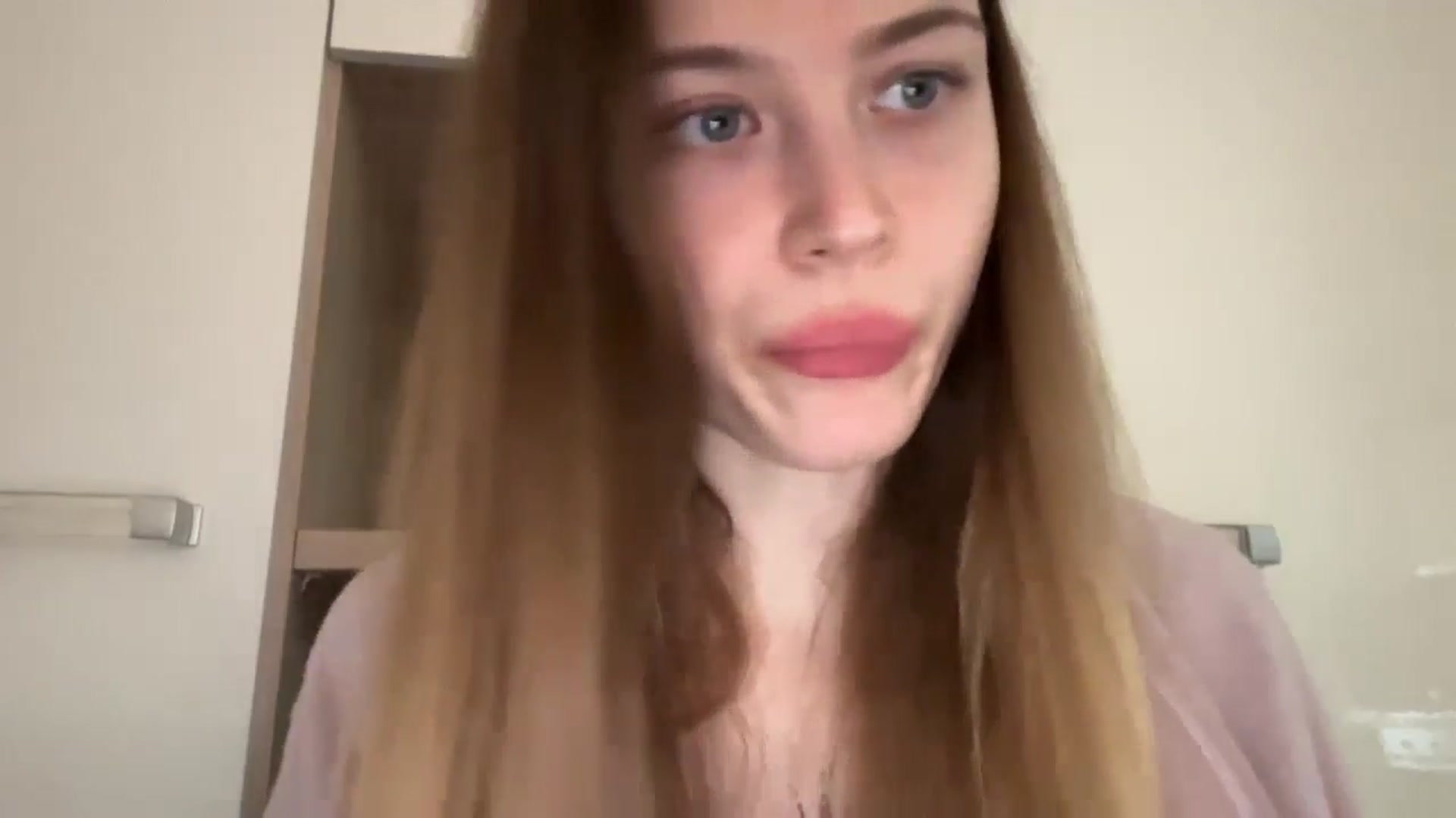 Gallery image thumbnail from Coconut_dream's myfreecams stream on, 05/22/2024, 07:15 image 5 of 20