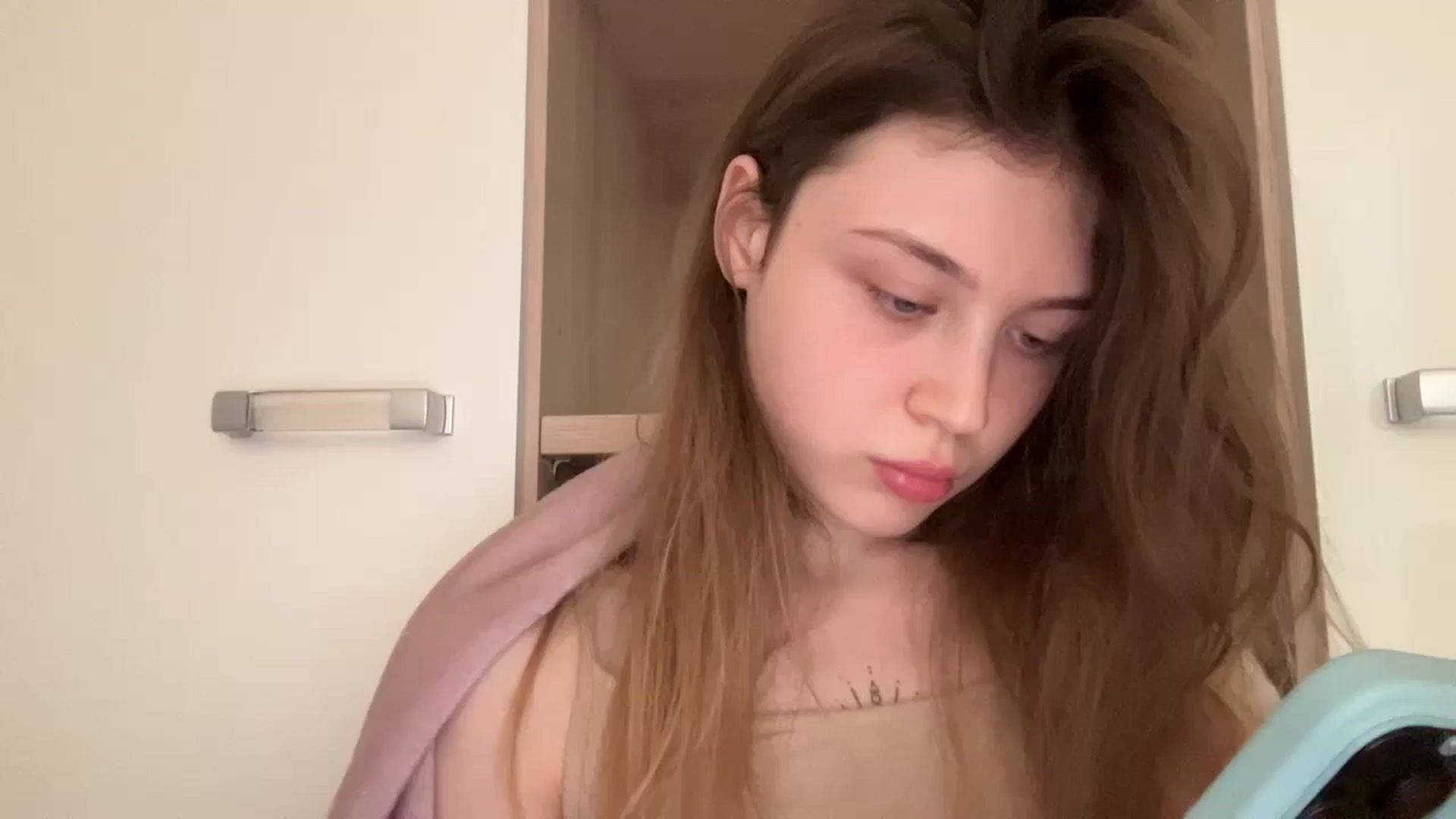 Gallery image thumbnail from Coconut_dream's myfreecams stream on, 05/22/2024, 08:24 image 19 of 20