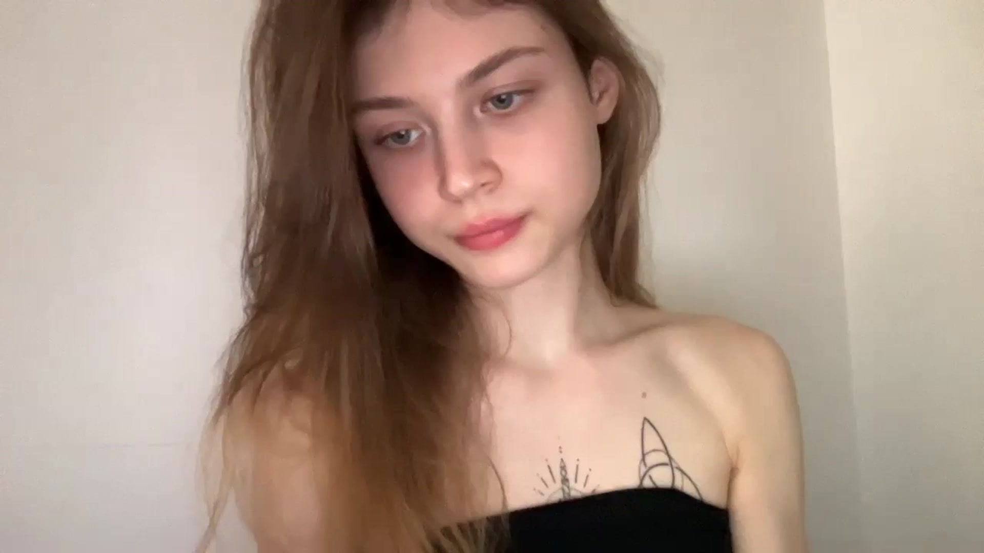 Gallery image thumbnail from Coconut_dream's myfreecams stream on, 05/23/2024, 14:50 image 1 of 20