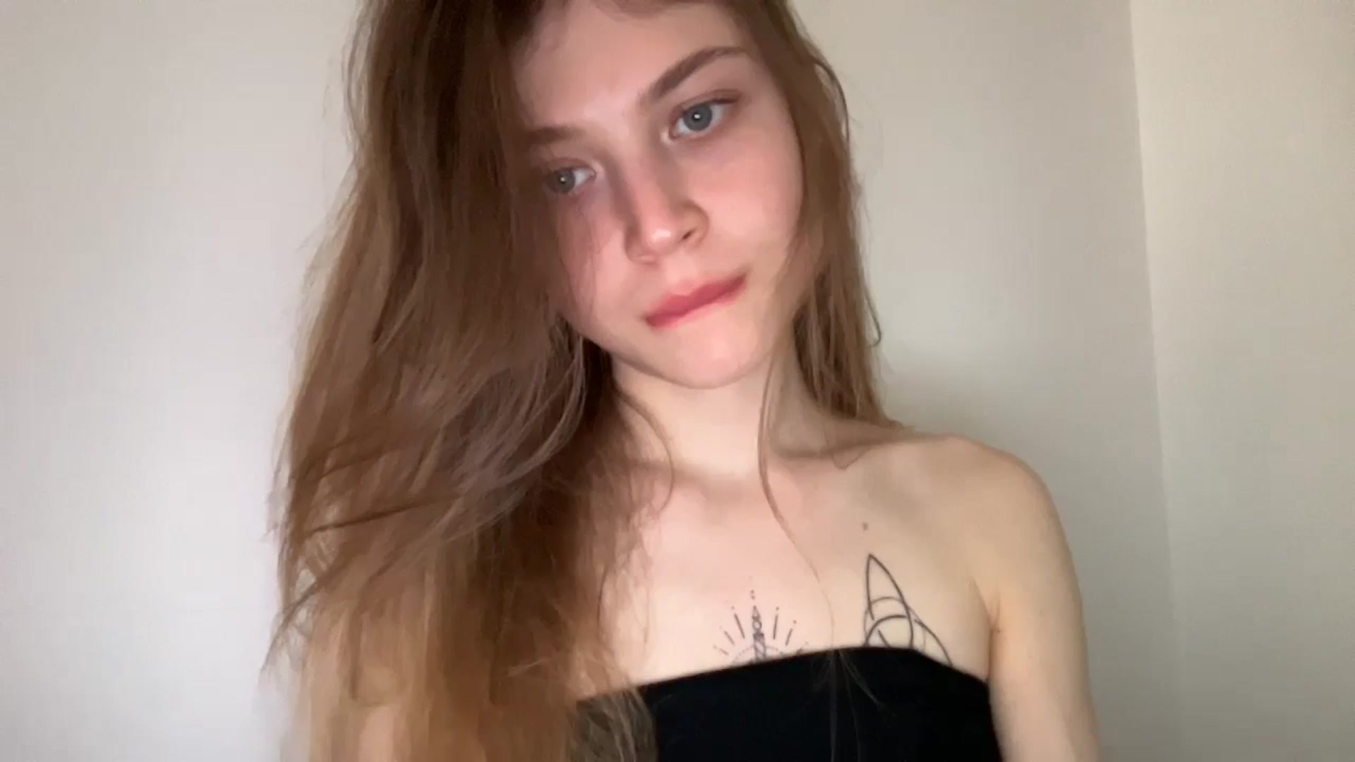 Gallery image thumbnail from Coconut_dream's myfreecams stream on, 05/23/2024, 14:50 image 5 of 20