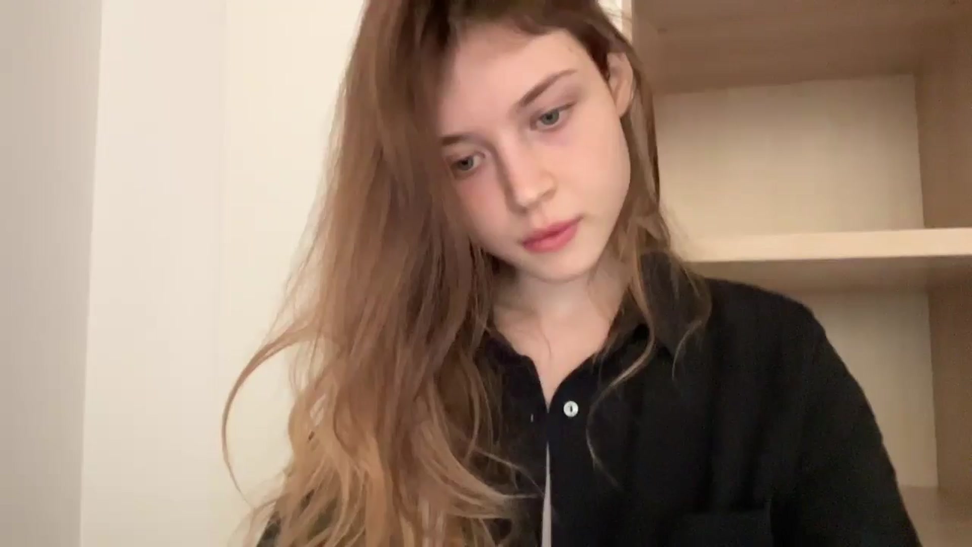 Gallery image thumbnail from Coconut_dream's myfreecams stream on, 05/24/2024, 09:06 image 7 of 20