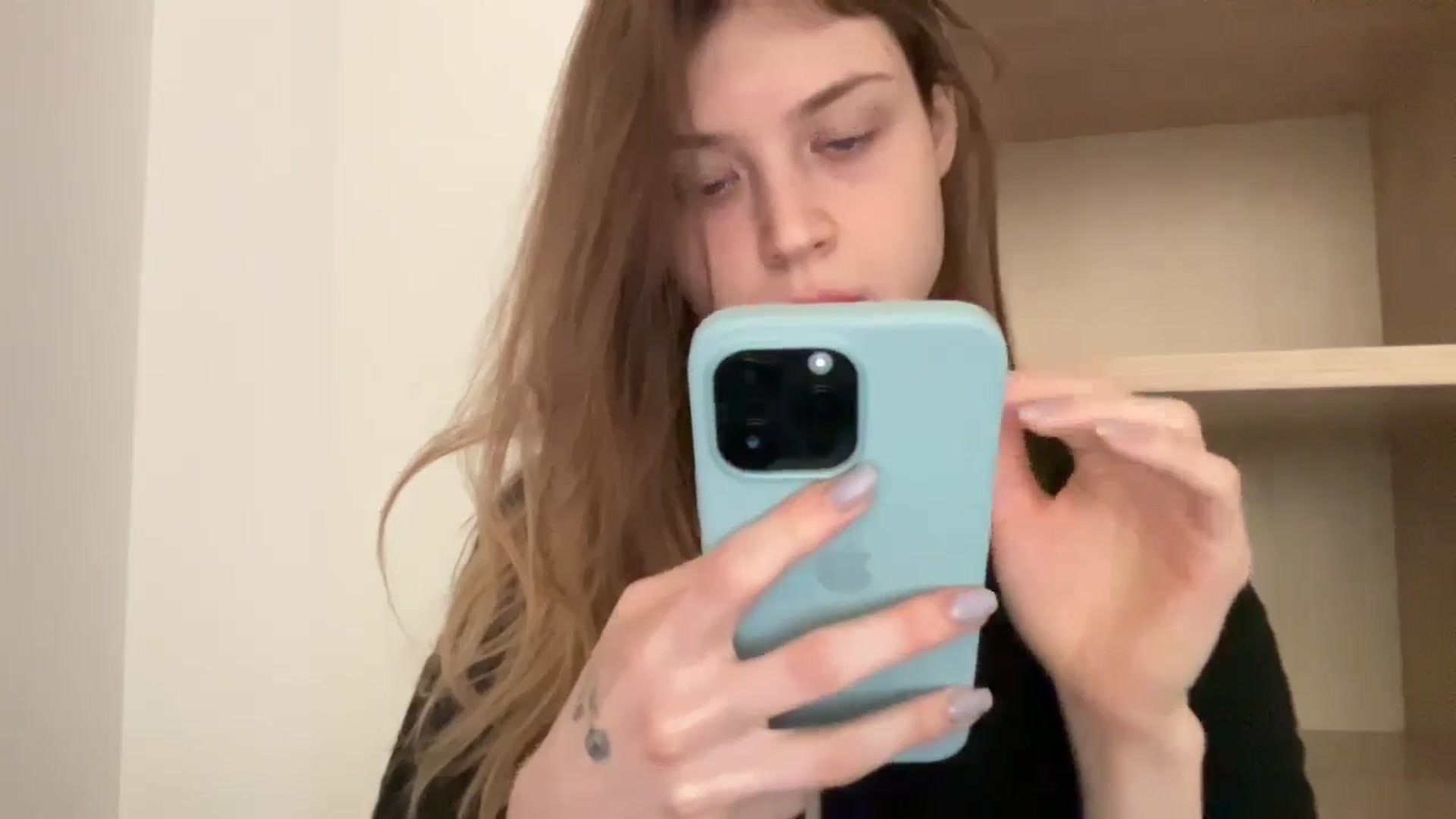 Gallery image thumbnail from Coconut_dream's myfreecams stream on, 05/24/2024, 09:06 image 10 of 20