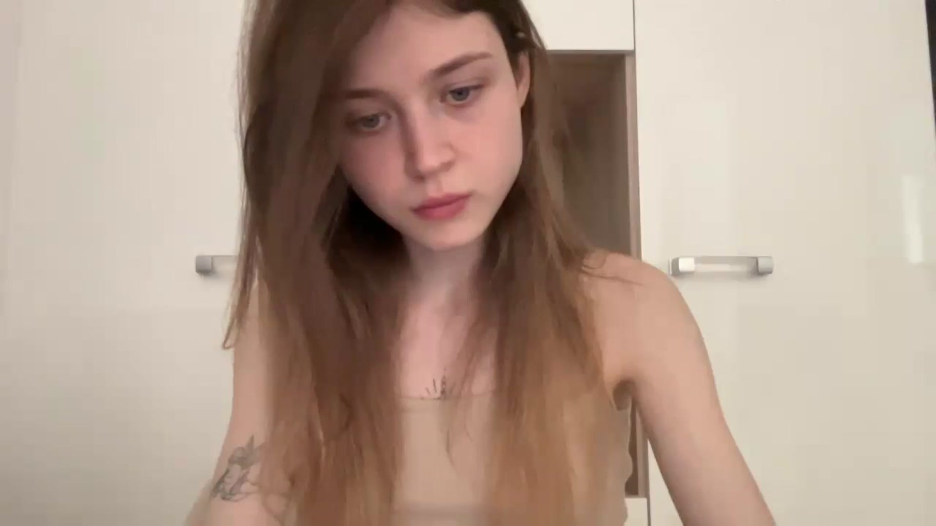 Gallery image thumbnail from Coconut_dream's myfreecams stream on, 05/25/2024, 09:43 image 17 of 20