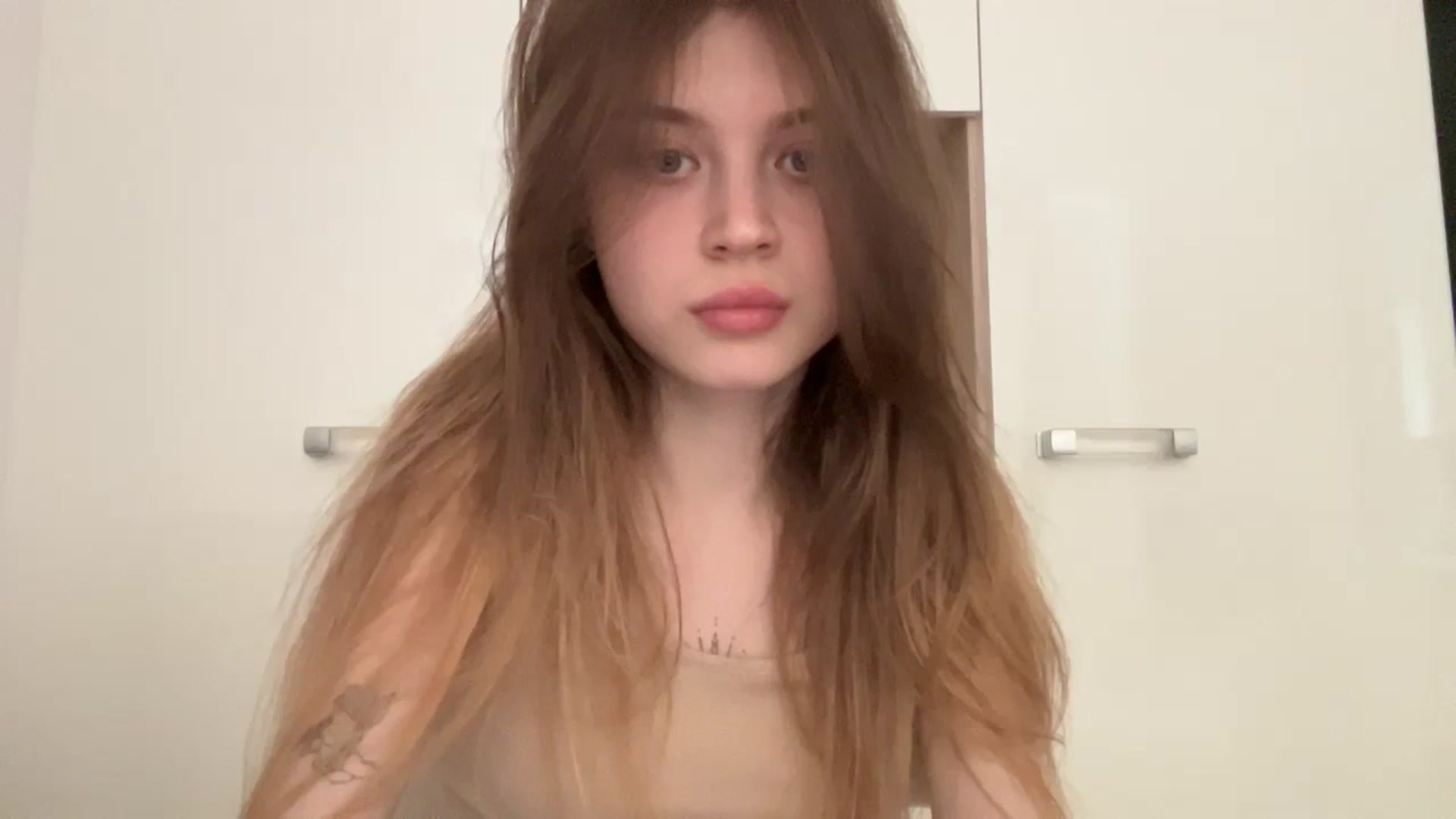 Gallery image thumbnail from Coconut_dream's myfreecams stream on, 05/25/2024, 10:26 image 17 of 20