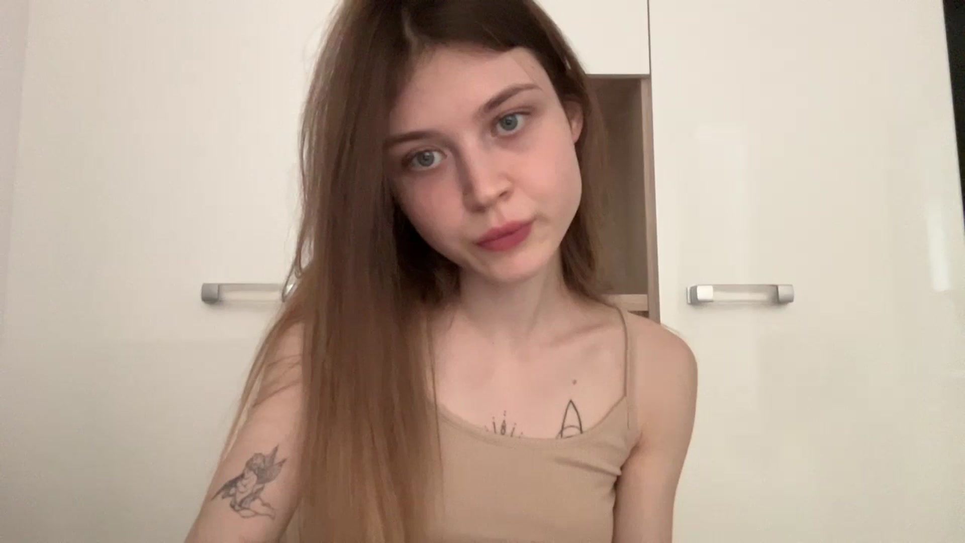 Gallery image thumbnail from Coconut_dream's myfreecams stream on, 05/25/2024, 10:26 image 18 of 20