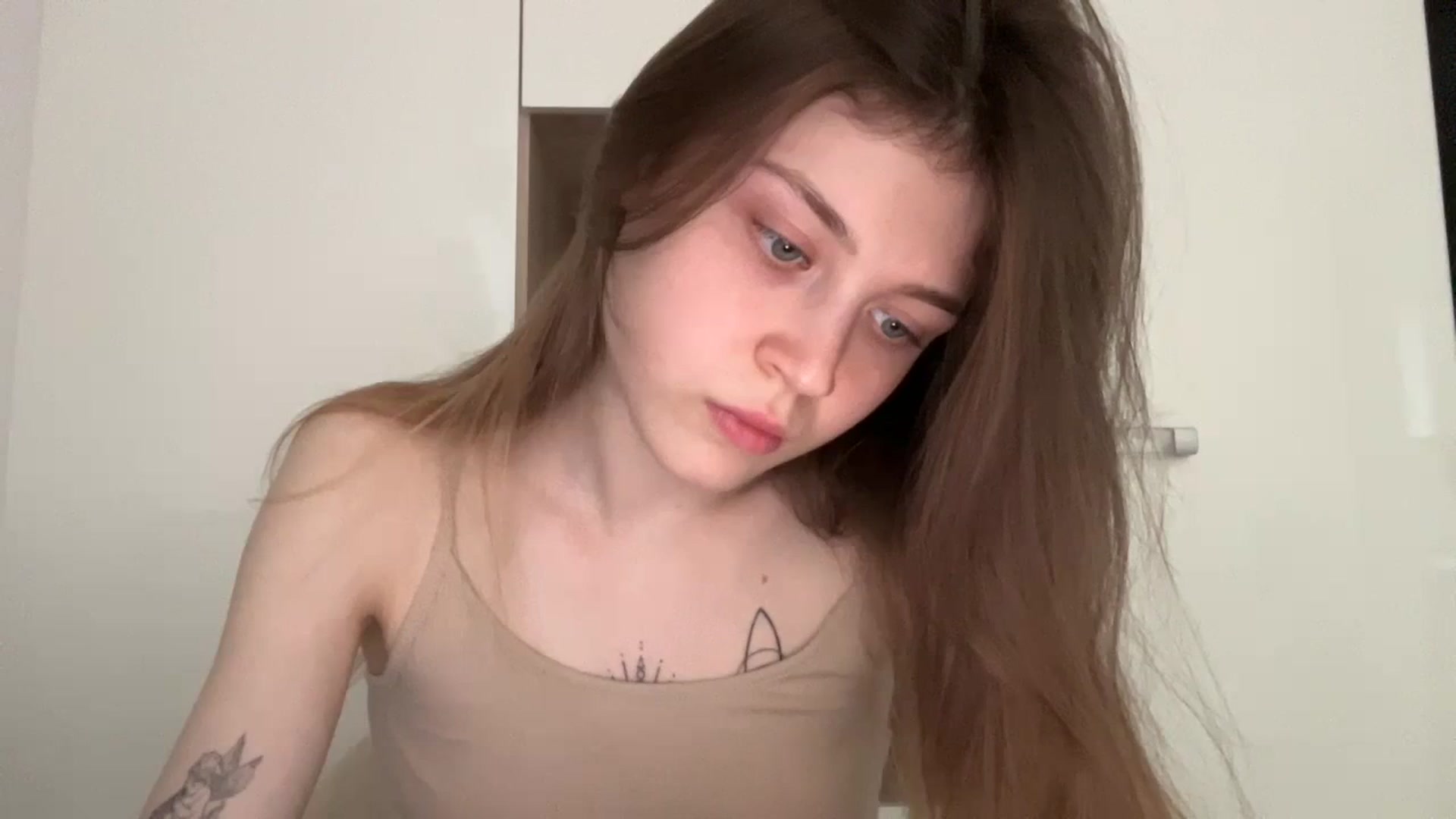 Gallery image thumbnail from Coconut_dream's myfreecams stream on, 05/25/2024, 10:26 image 4 of 20