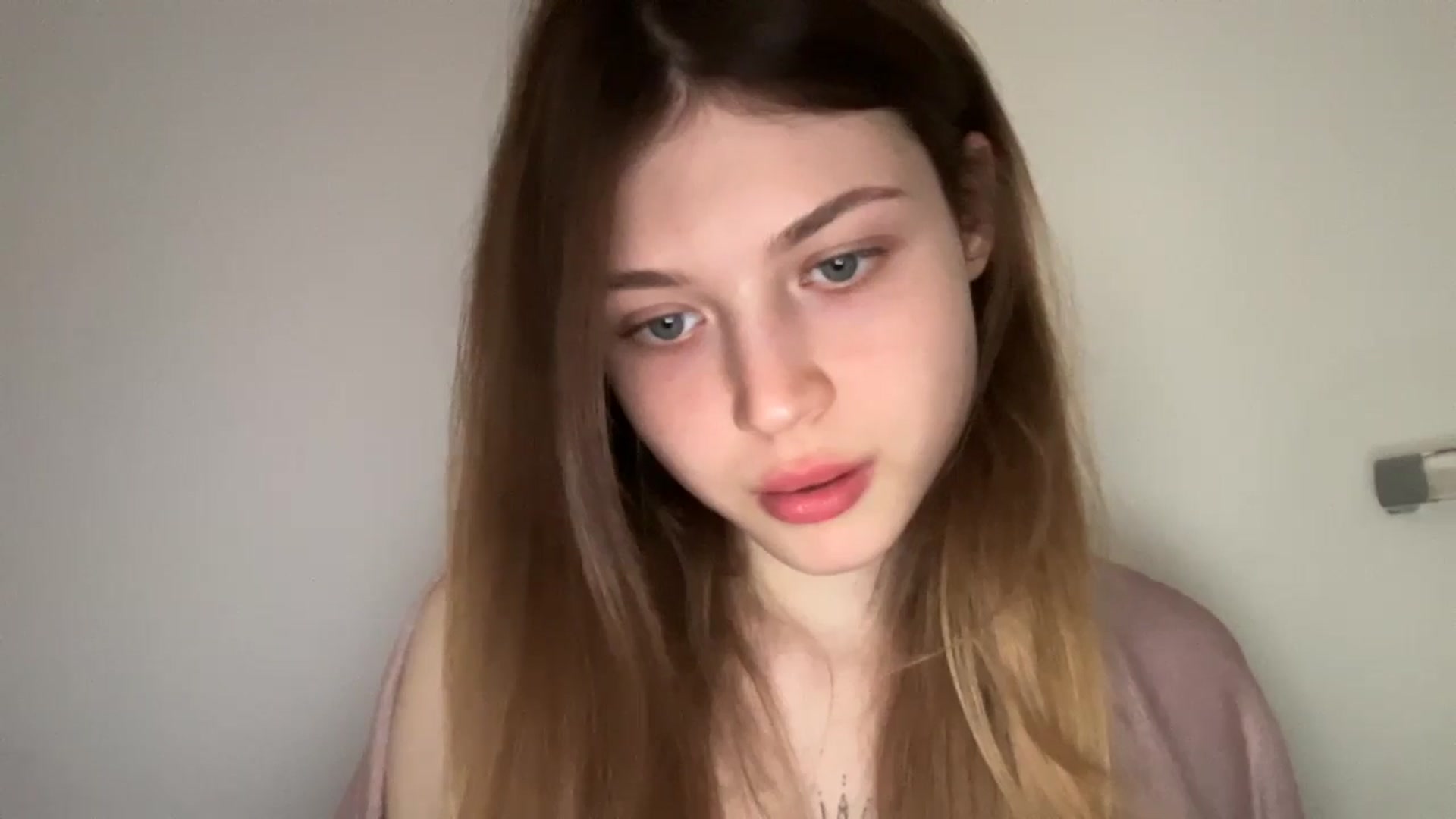 Gallery image thumbnail from Coconut_dream's myfreecams stream on, 05/27/2024, 07:53 image 11 of 20