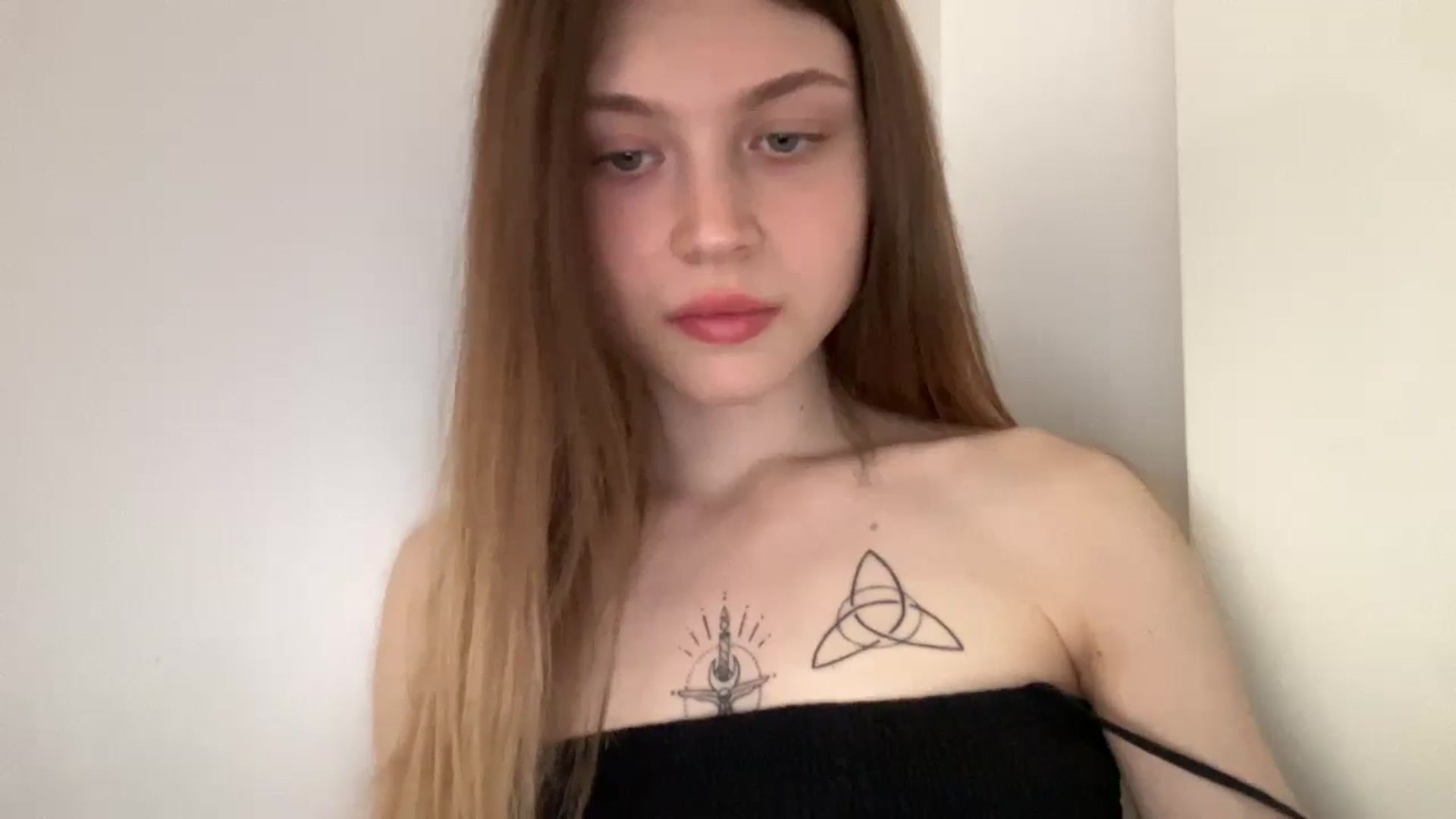 Gallery image thumbnail from Coconut_dream's myfreecams stream on, 05/27/2024, 11:51 image 8 of 20