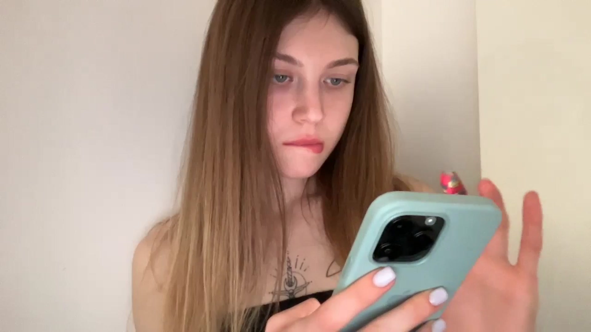 Gallery image thumbnail from Coconut_dream's myfreecams stream on, 05/27/2024, 11:51 image 7 of 20