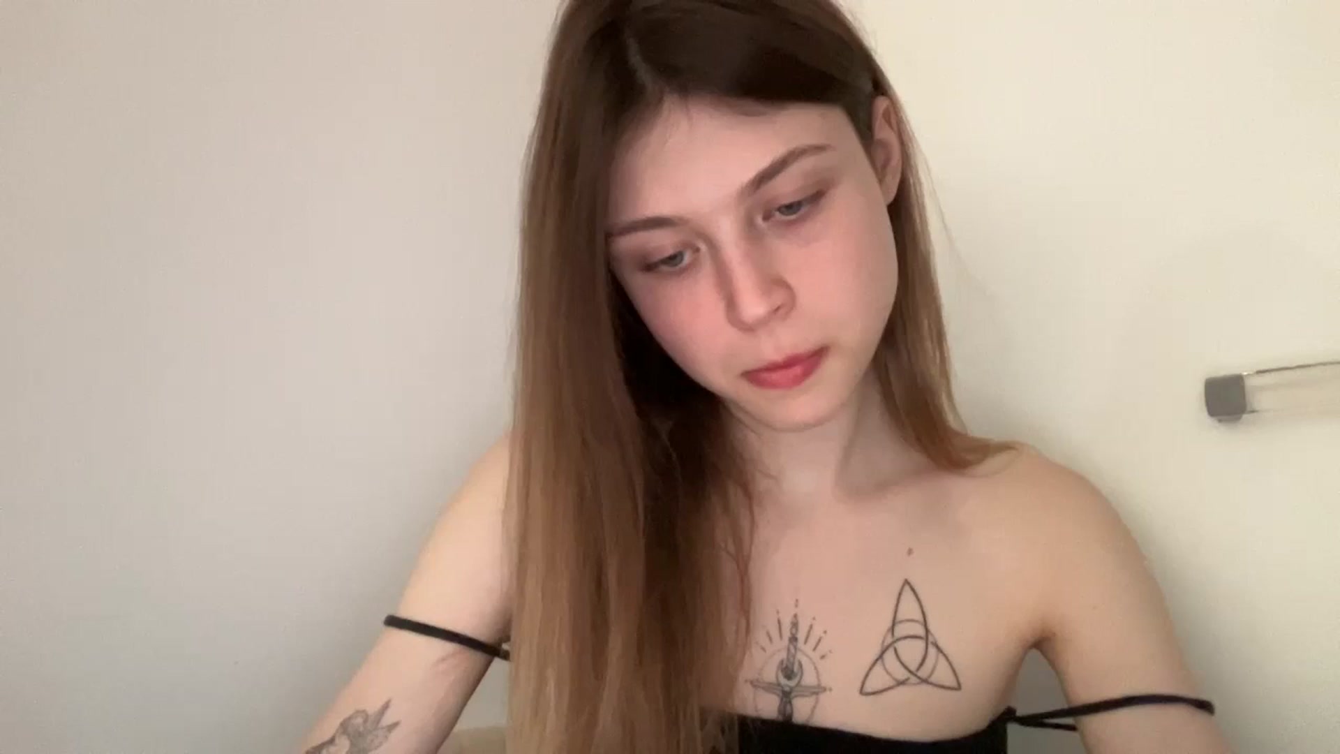 Gallery image thumbnail from Coconut_dream's myfreecams stream on, 05/27/2024, 11:51 image 13 of 20