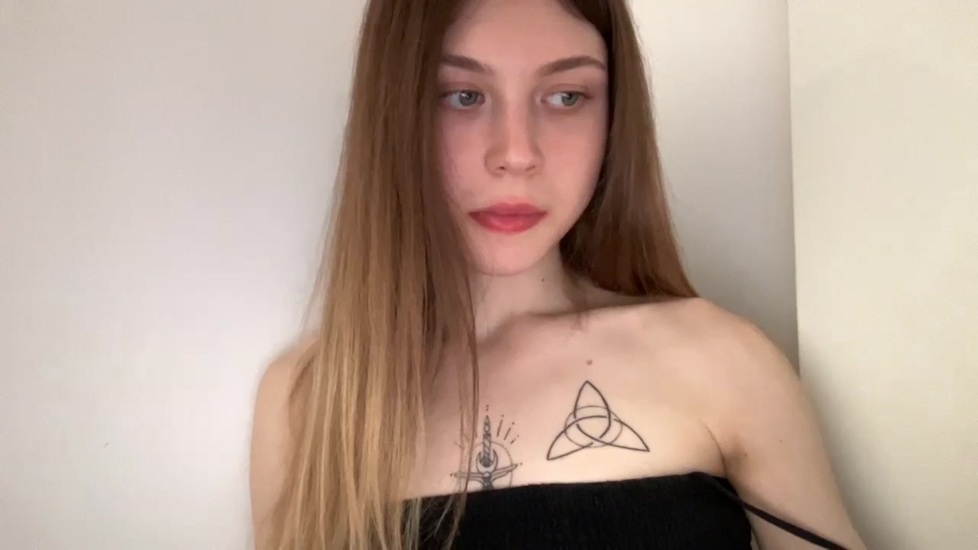 Gallery image thumbnail from Coconut_dream's myfreecams stream on, 05/27/2024, 11:51 image 9 of 20