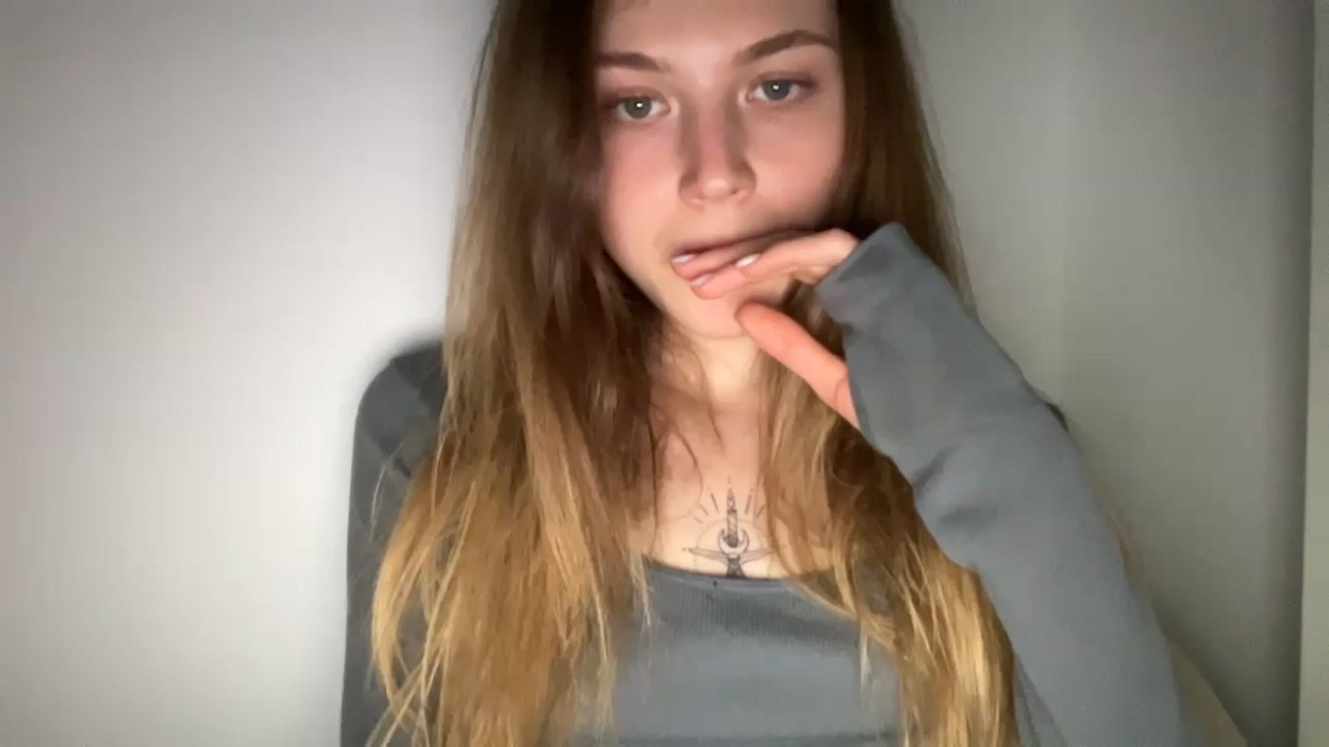 Gallery image thumbnail from Coconut_dream's myfreecams stream on, 05/27/2024, 18:56 image 11 of 20