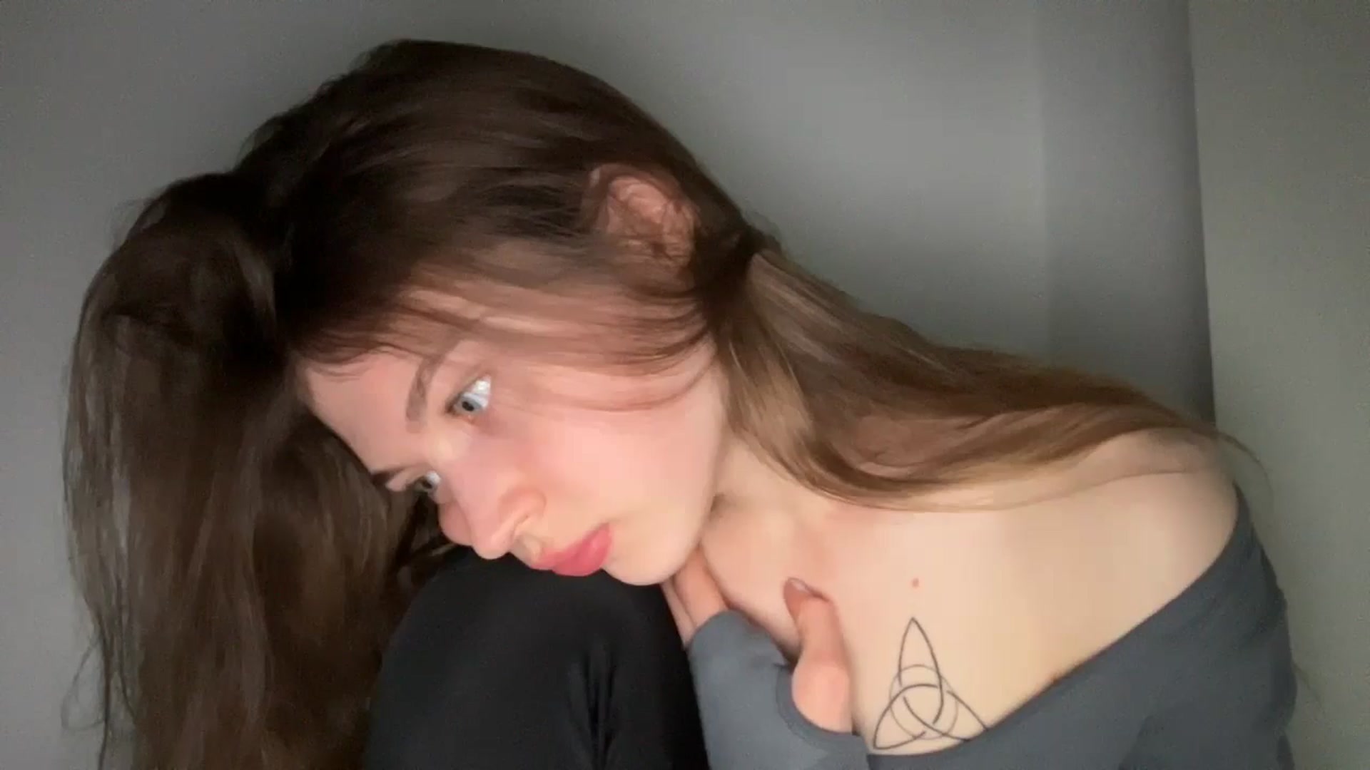 Gallery image thumbnail from Coconut_dream's myfreecams stream on, 05/27/2024, 19:21 image 19 of 20