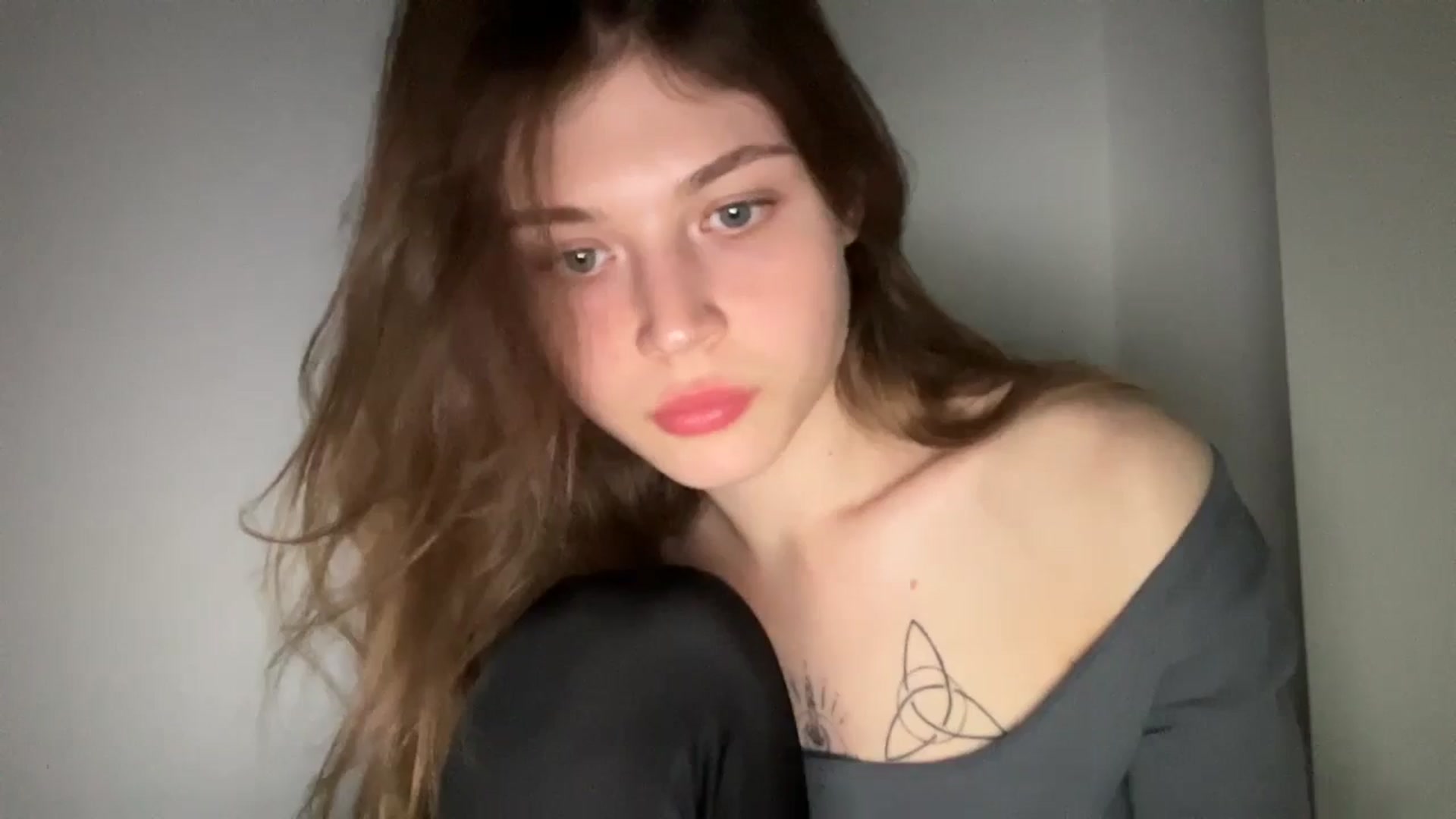 Gallery image thumbnail from Coconut_dream's myfreecams stream on, 05/27/2024, 19:21 image 12 of 20