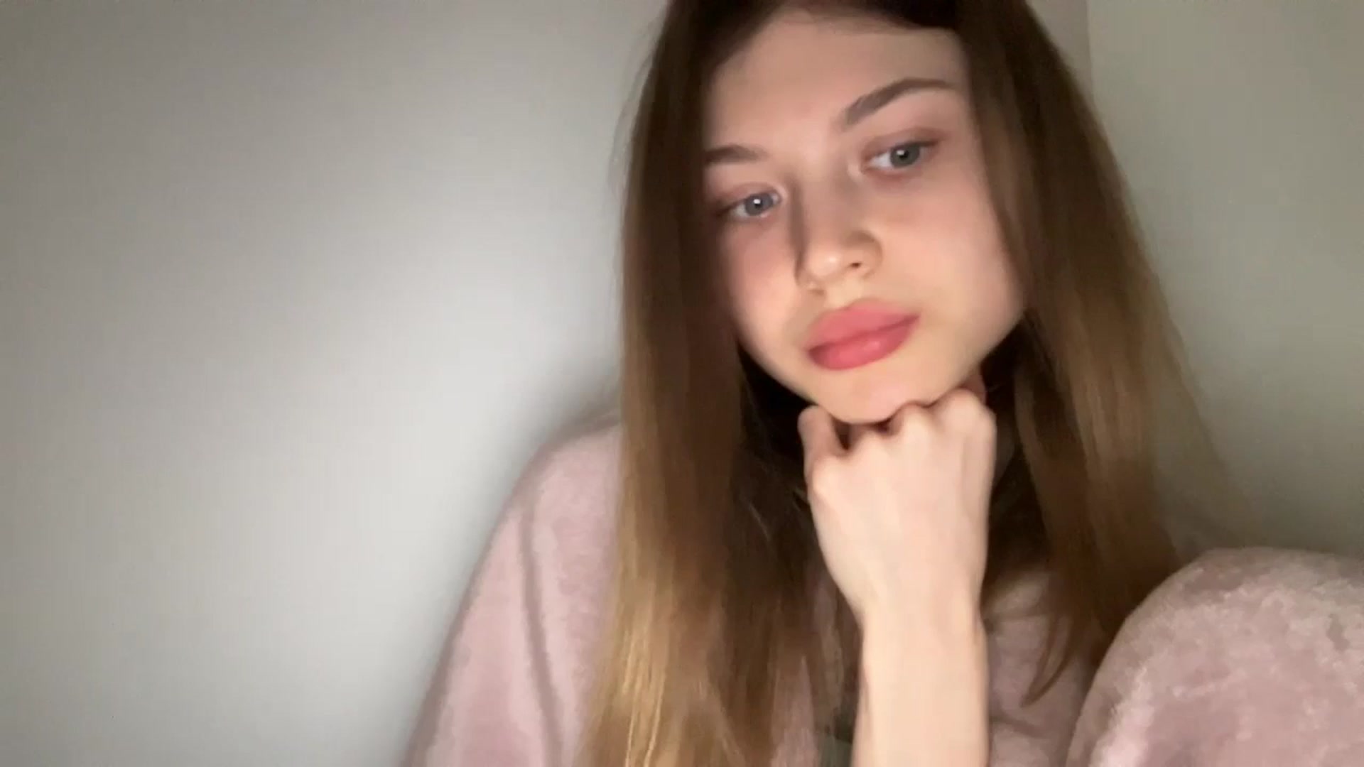 Gallery image thumbnail from Coconut_dream's myfreecams stream on, 05/28/2024, 06:25 image 1 of 20